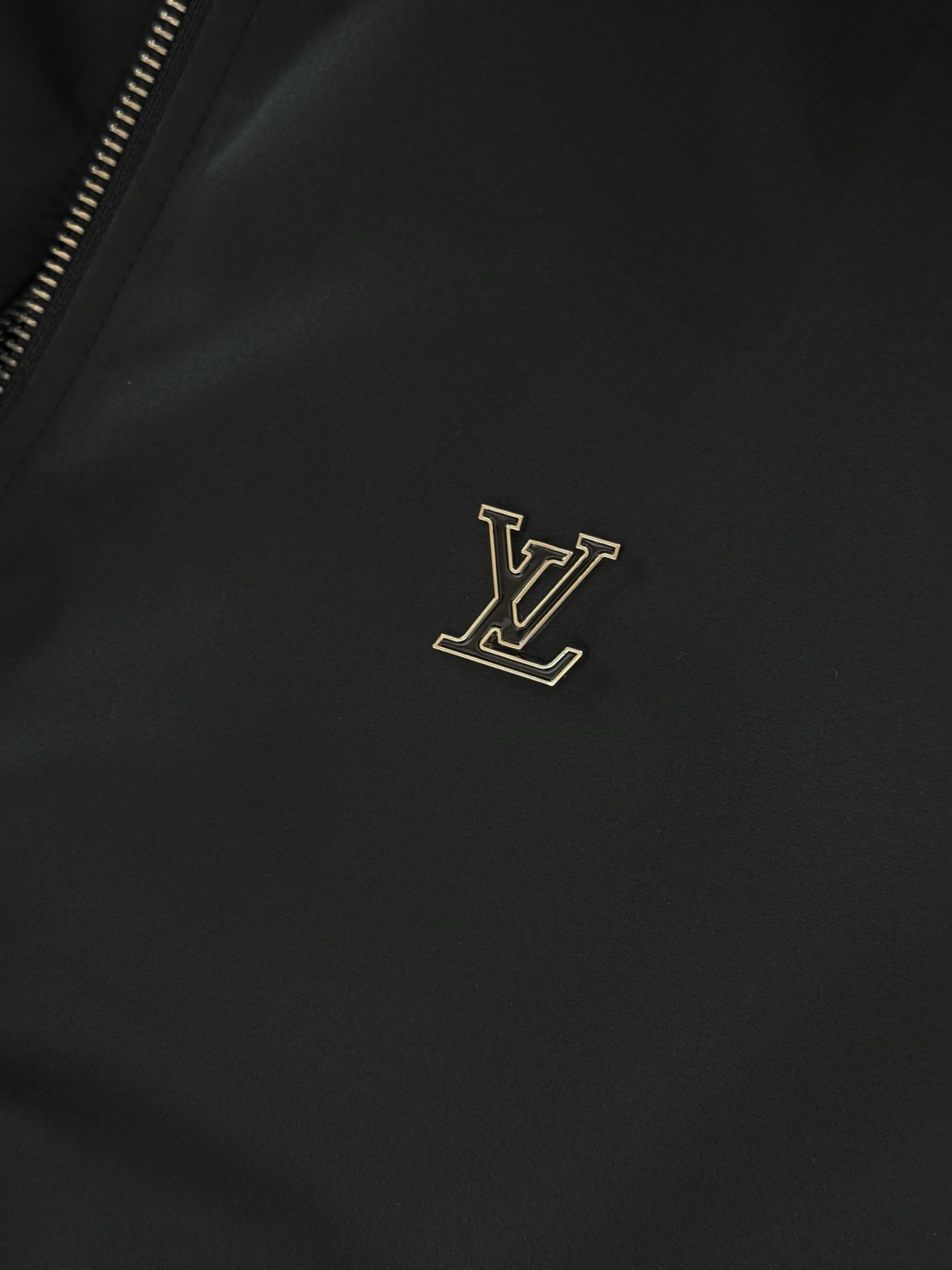 1v 路易威登 25SS 秋冬新品 双面穿设计，柜台同步 ‼️‼️ “驴牌” 秋冬系列新式上线.极致奢感