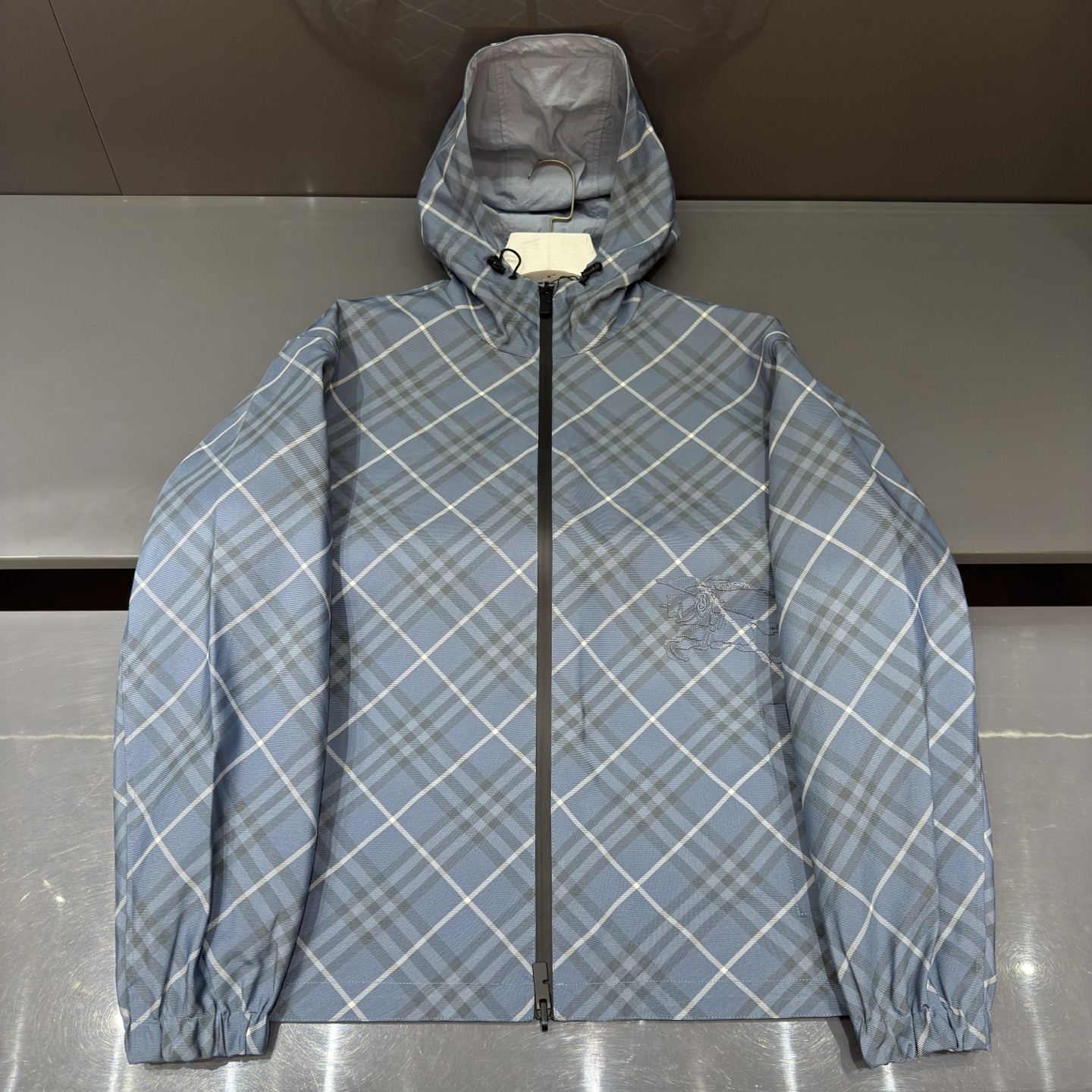 B面：细节特写！