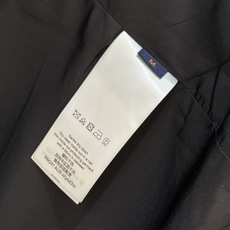 男士提花格纹夹克外套,香港洋行渠道货,25SS秋冬新品,高奢品鉴白金级单品,经典人气单品!丹宁元素在这一 男士提花格纹夹克外套,香港洋行渠道货,25SS秋冬新品,高奢品鉴白金级单品,经典人气单品!丹宁元素在这一