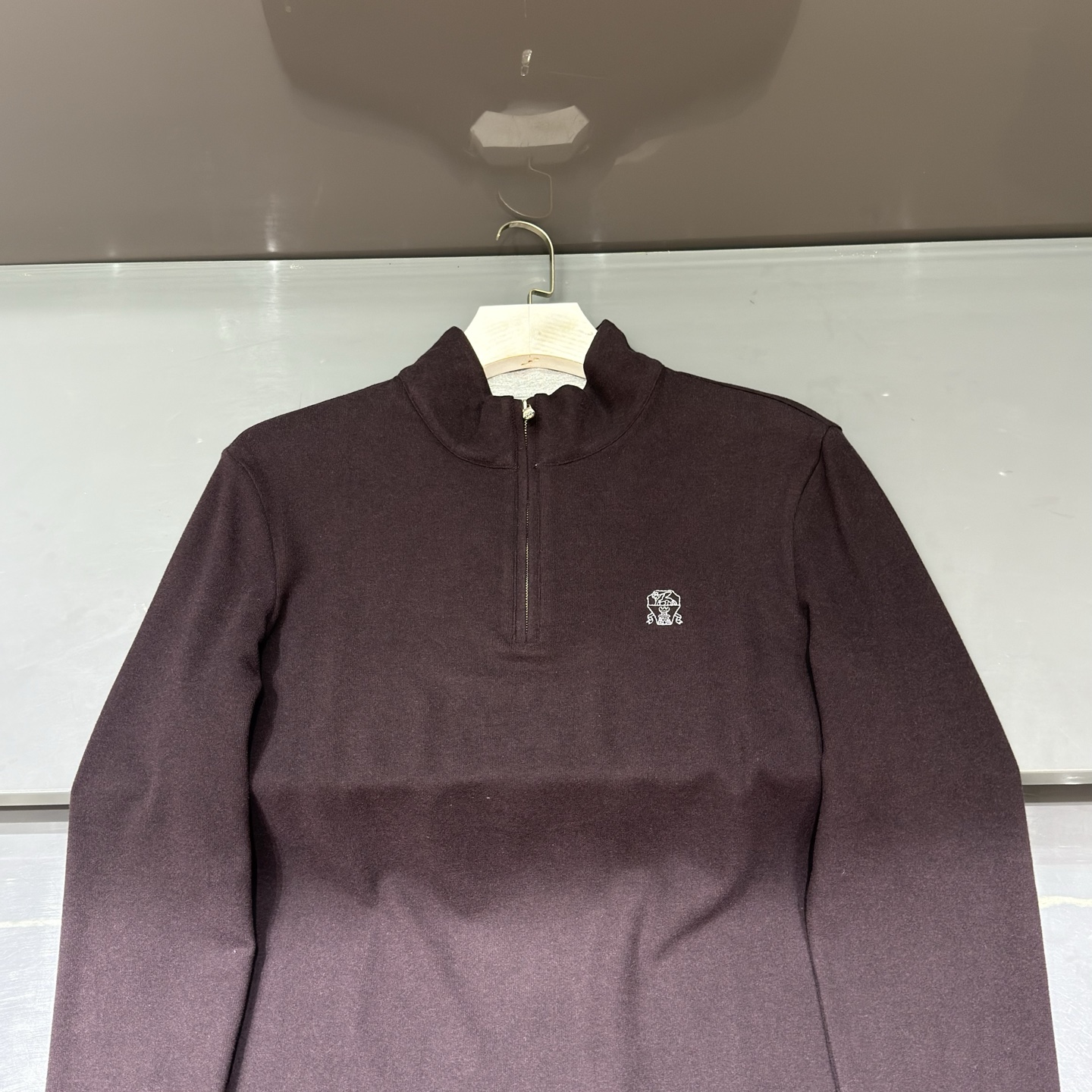 紫色：细节特写