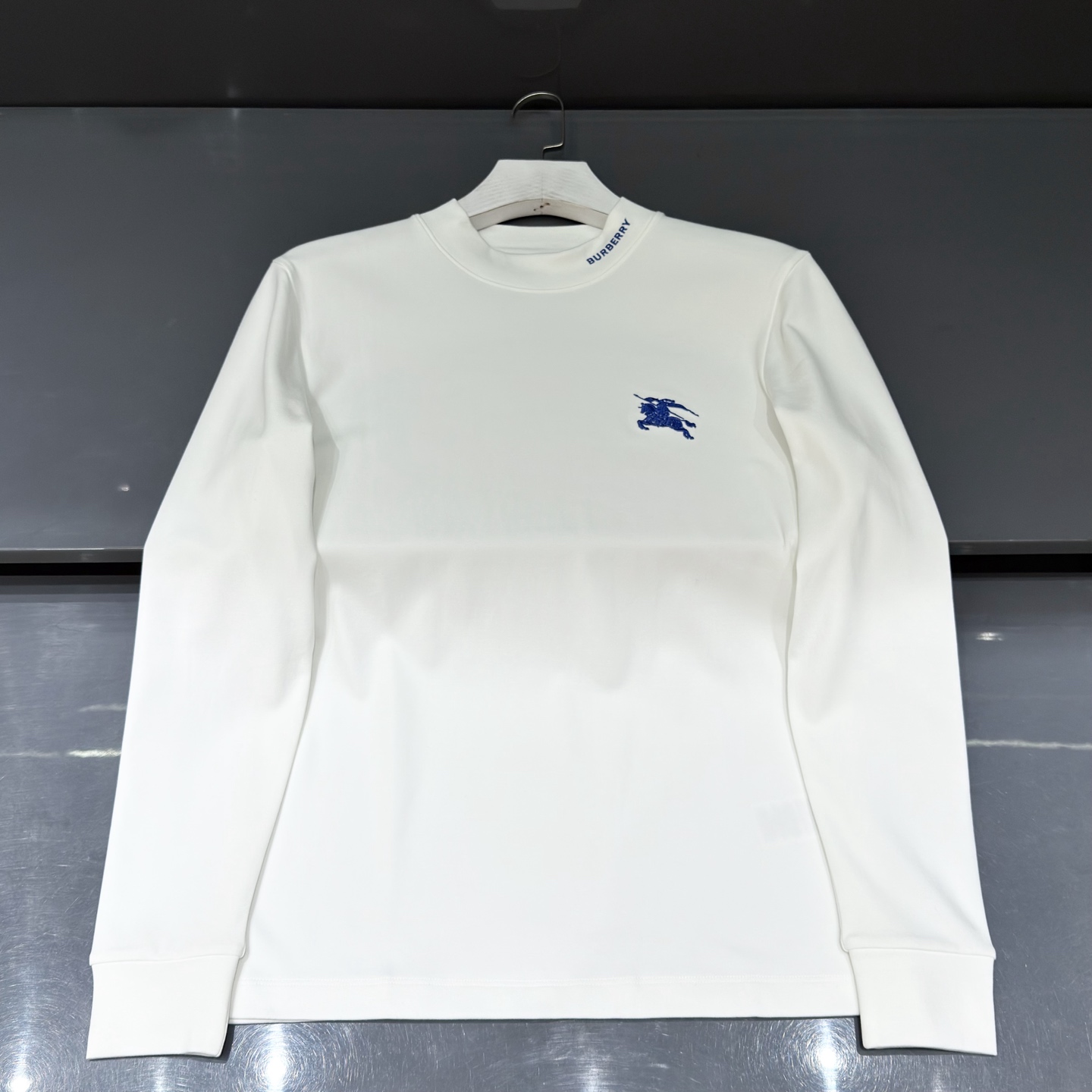NO:538827,White details close-up, alexander wang19860909白色细节特写,,alexander wang,Men's clothing
