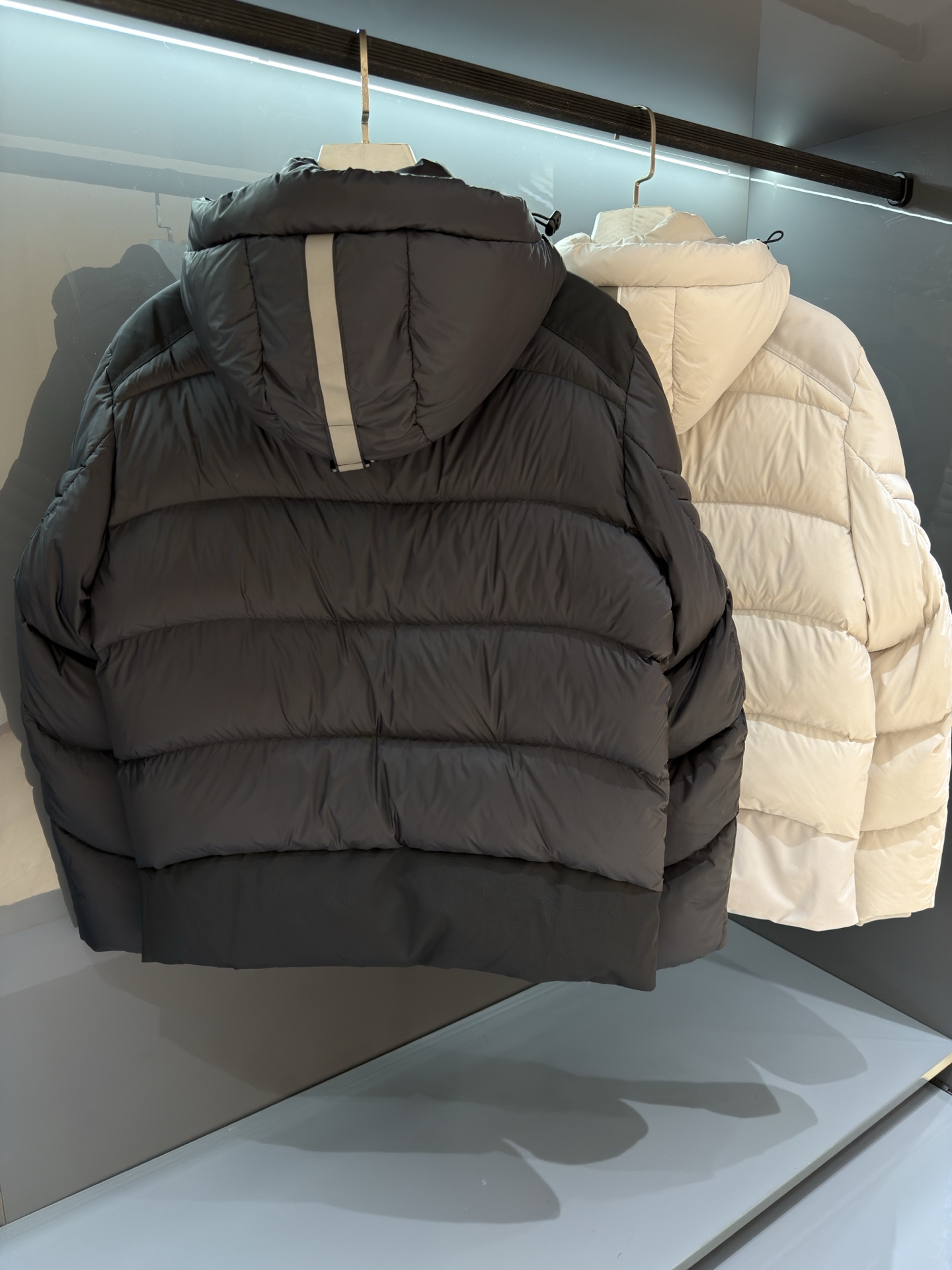 GOOSE加拿大鹅 Crofton纯色连帽拉链户外保暖排骨羽绒服 90绒填充 750蓬松度 田岛绣刺 白