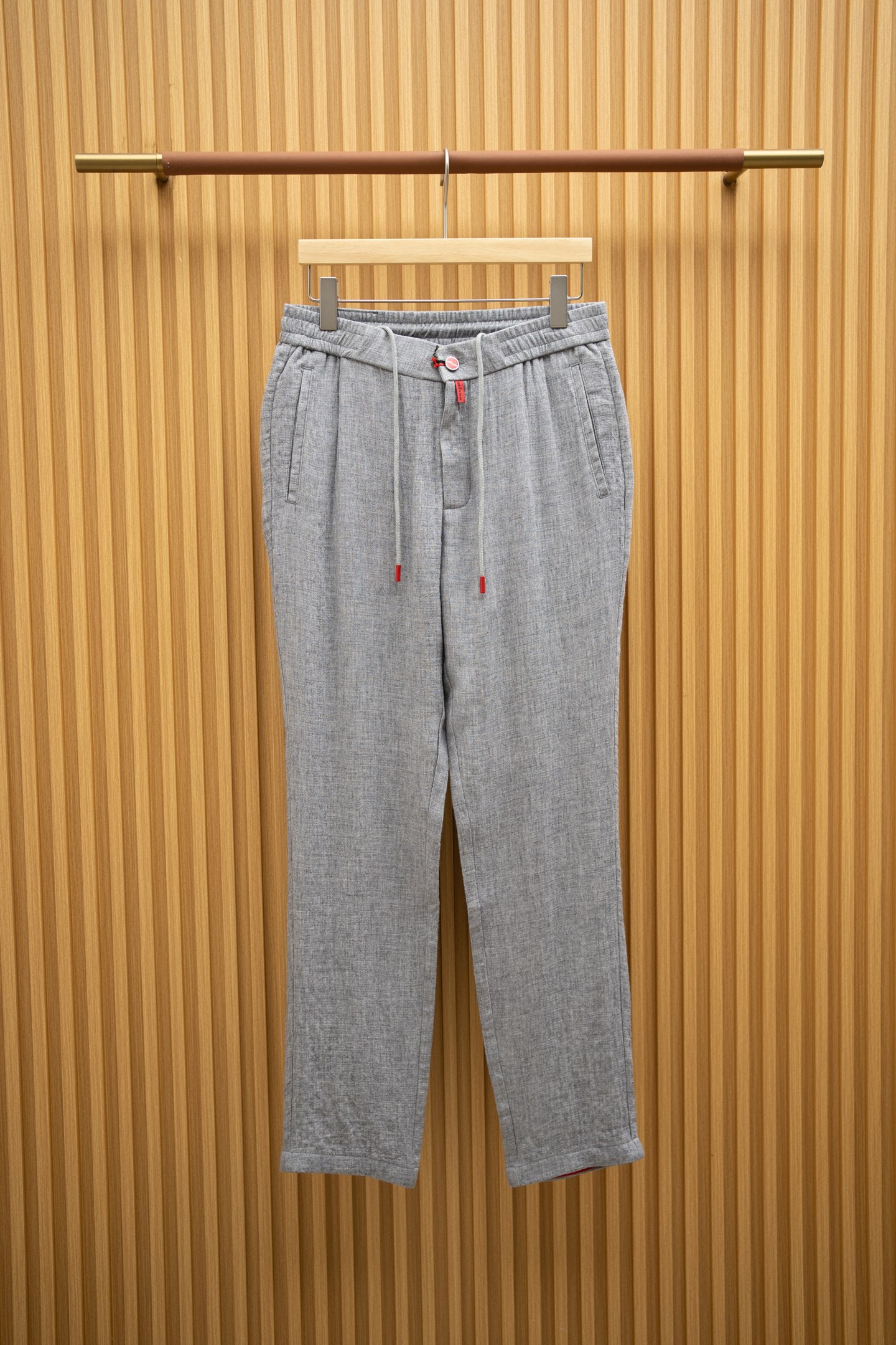 KT🔥1955/SS 最新款休闲裤
优质棉麻面料定织 只有一批 售完...