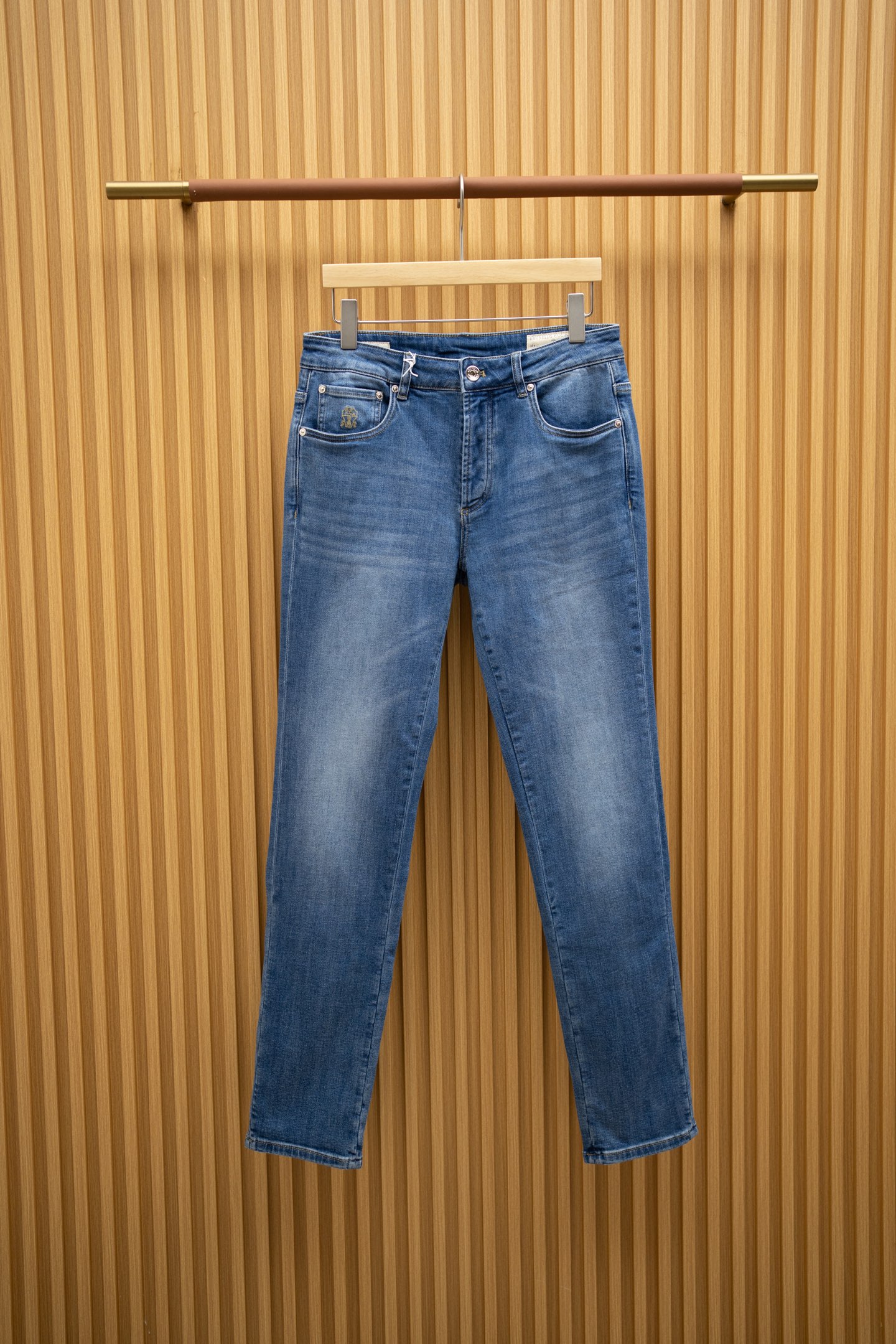 BC🔥1955/SS 独家新款牛仔裤
中蓝色顶级洗水 高档皮牌五金...