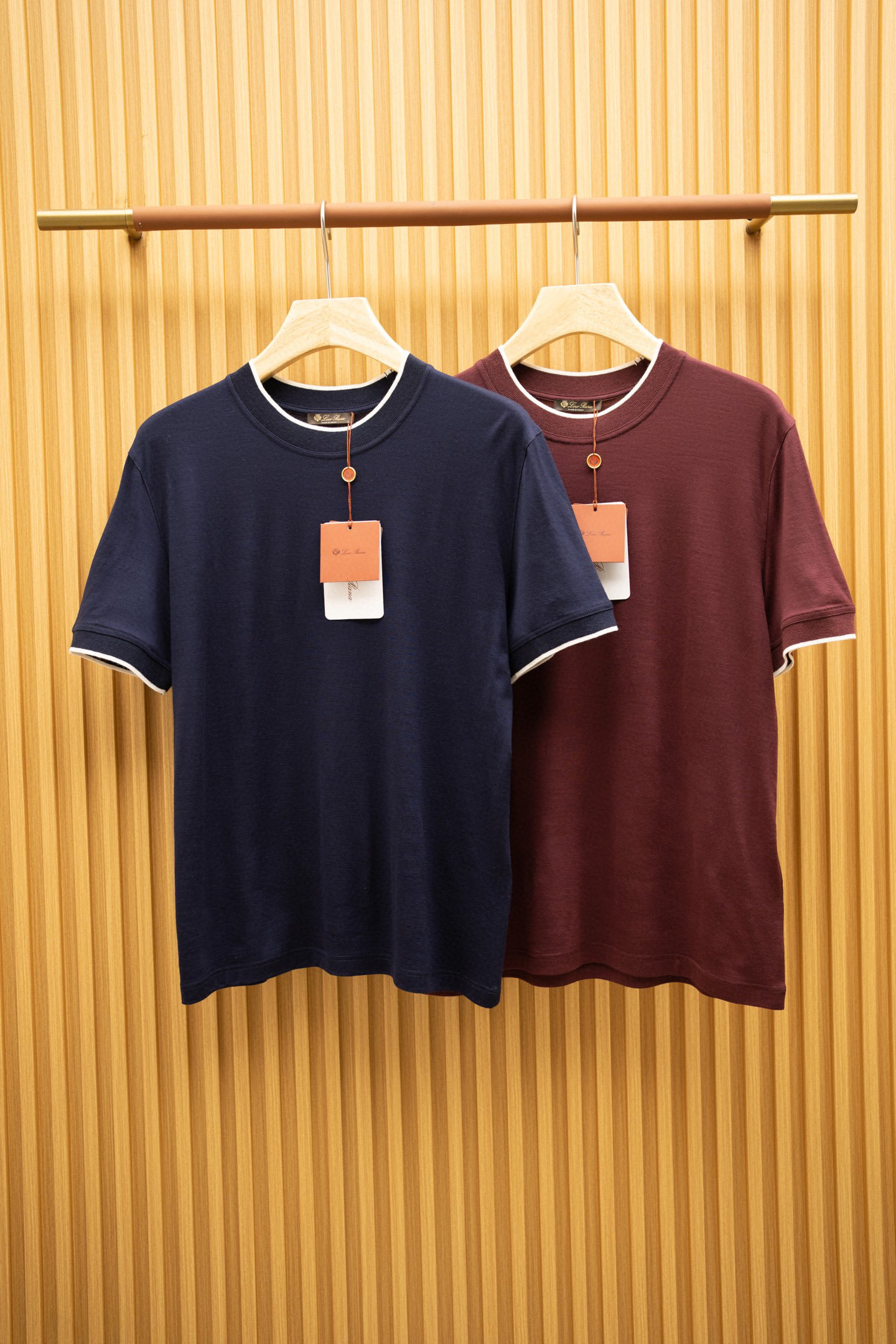 King's Gift T-Shirt in Royal Blue | Premium Summer Wool - Limited Edition 10 i1744931885802 4092 0 8
