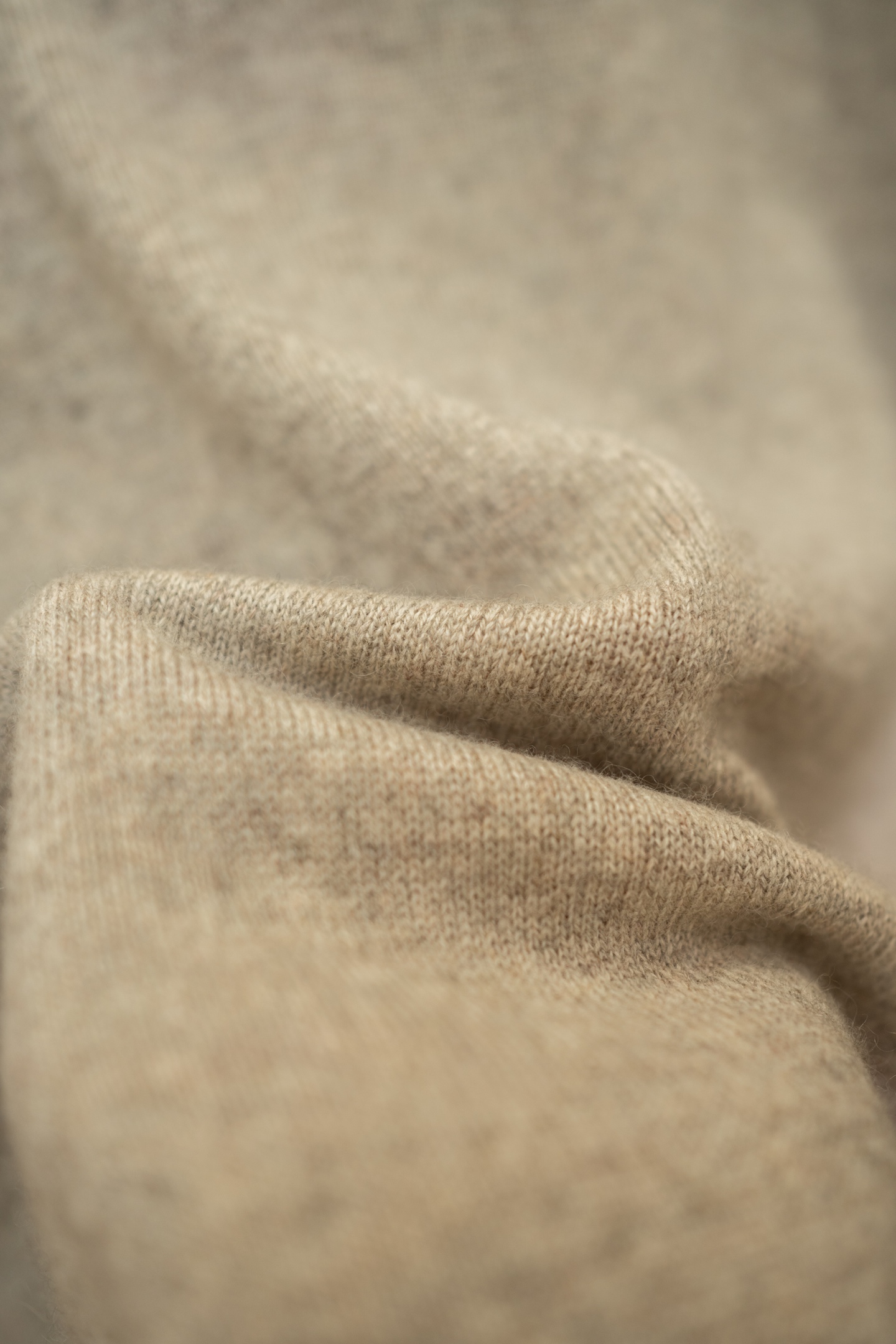 LP Oat Cashmere Crew Neck Sweater