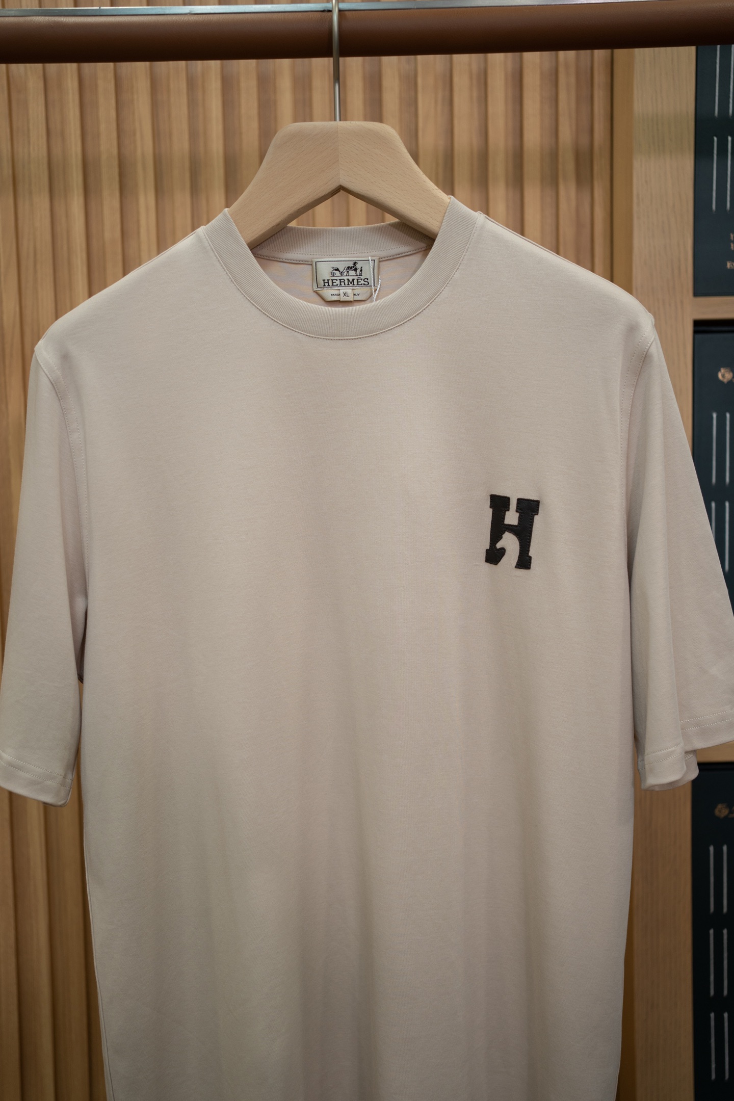 Hermès Beige H Logo T-Shirt