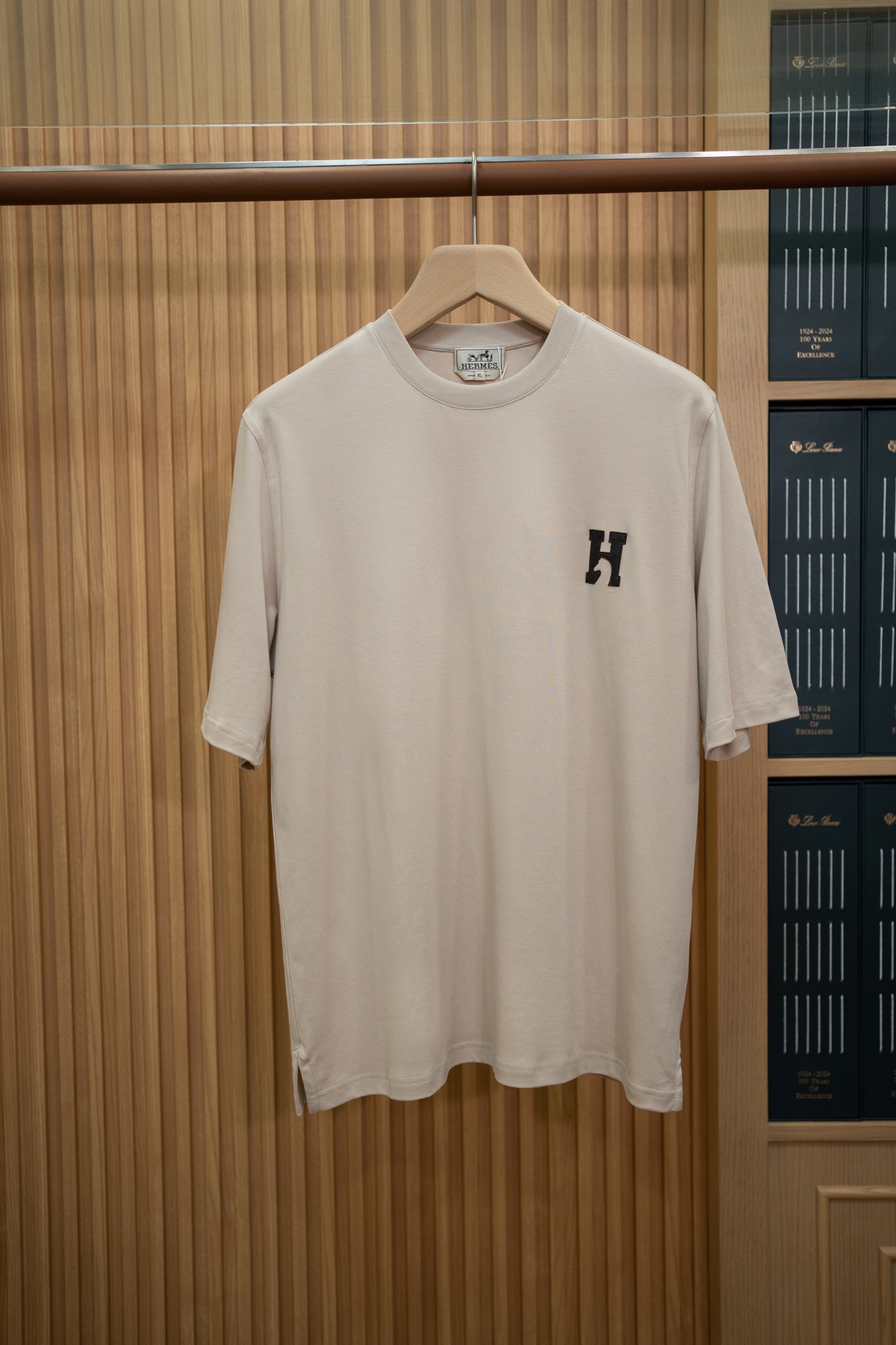 Hermès Beige H Logo T-Shirt