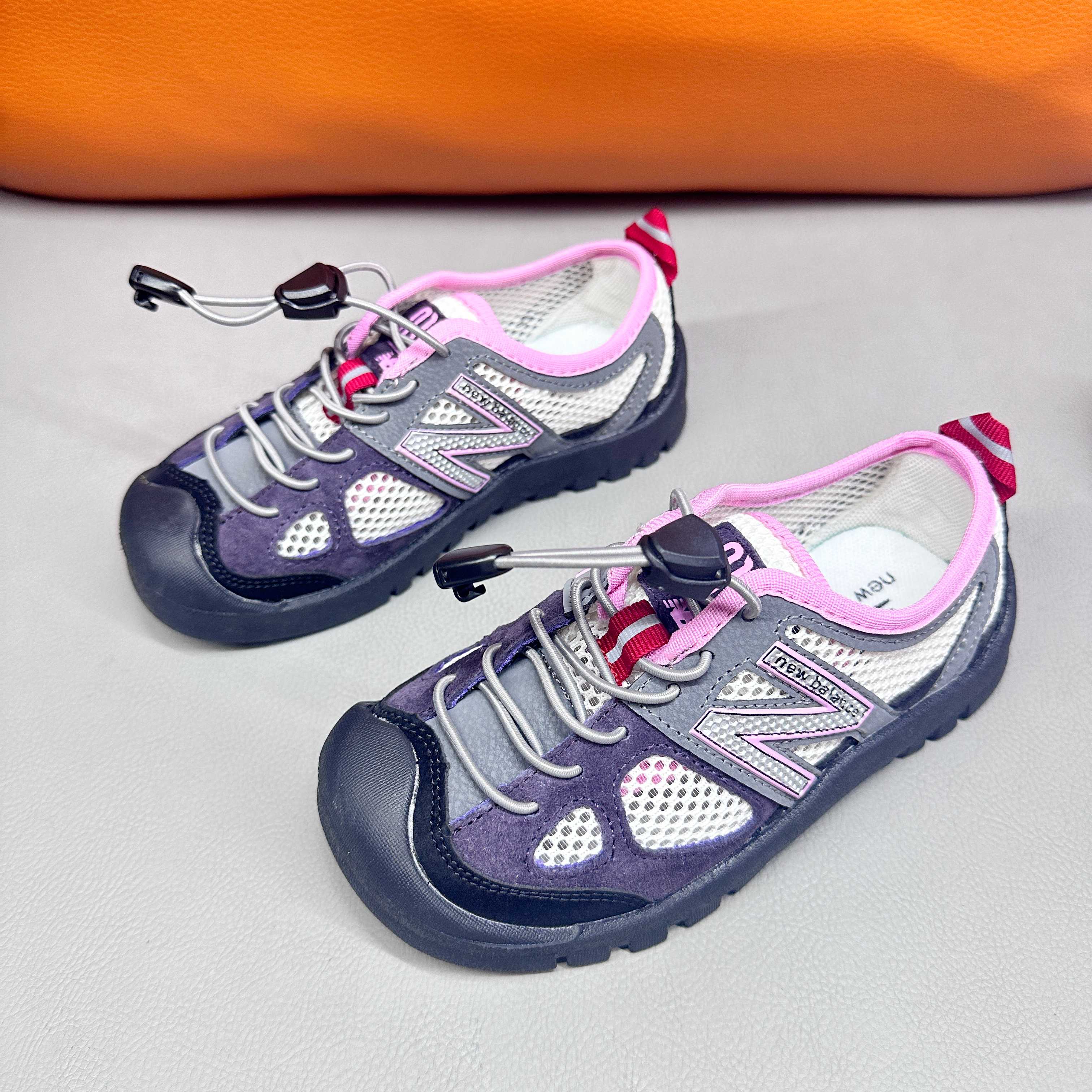 图片[2]-NB miumiu松紧带儿童溯溪软底儿童沙滩凉鞋透气网孔26-37码 🌟\”夏日必备！👶 NB miumiu 凉鞋的新魔法✨：踩沙不止乐趣，舒适度MAX !\”👣-选品中心