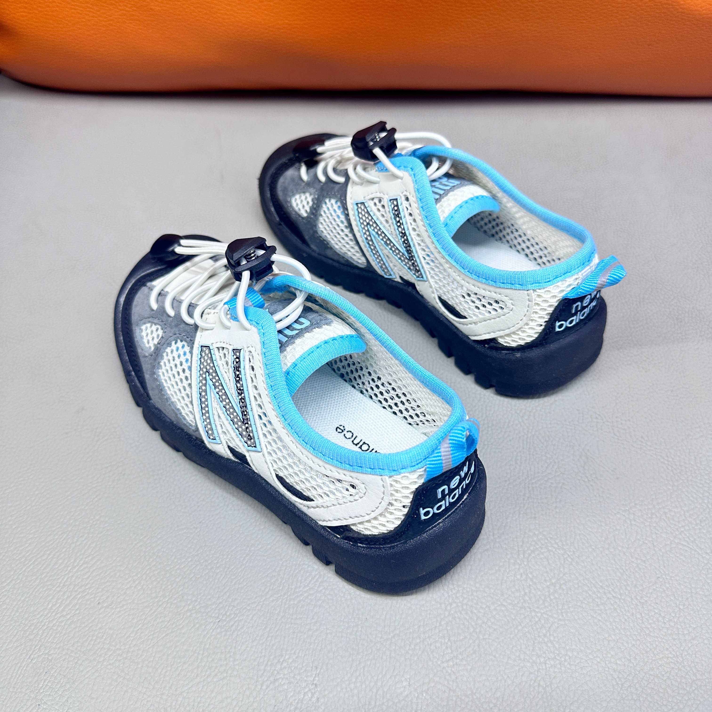 图片[3]-NB miumiu松紧带儿童溯溪软底儿童沙滩凉鞋透气网孔26-37码 🌟\”夏日必备！👶 NB miumiu 凉鞋的新魔法✨：踩沙不止乐趣，舒适度MAX !\”👣-选品中心