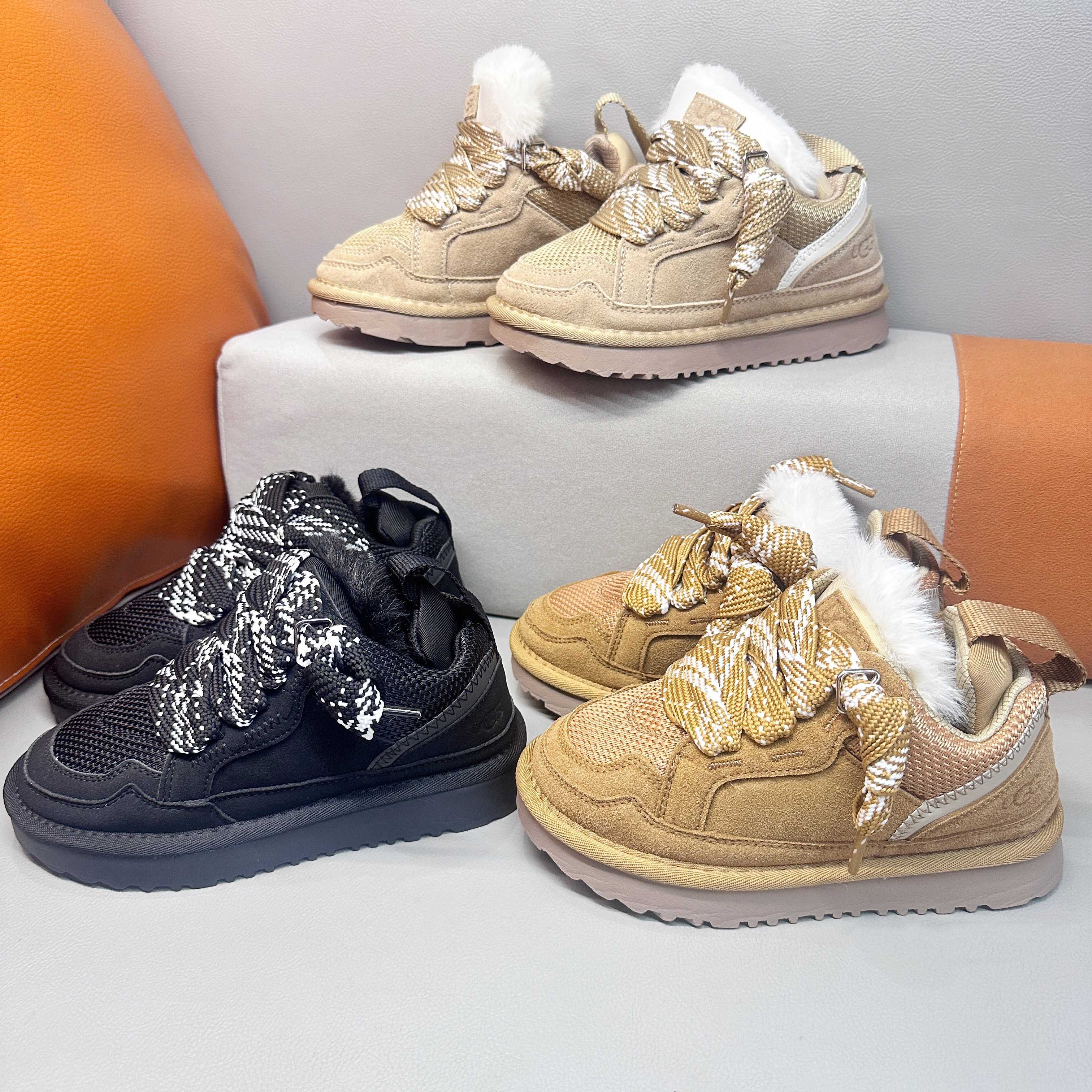 图片[6]-🚦UGG梅尔系列免系带加绒童鞋•尺码表🔻 28-37 38-39 量好脚长才是选码关键✔️ 🚨不同品牌，不同系列的鞋子，鞋码会存在差异，一定要量好宝宝脚长，脚长对照尺码表【参考适合脚长选码数 🚨孩子3个月脚长就会有变化，多花一分钟选码，节省换码一周的时间👊-选品中心