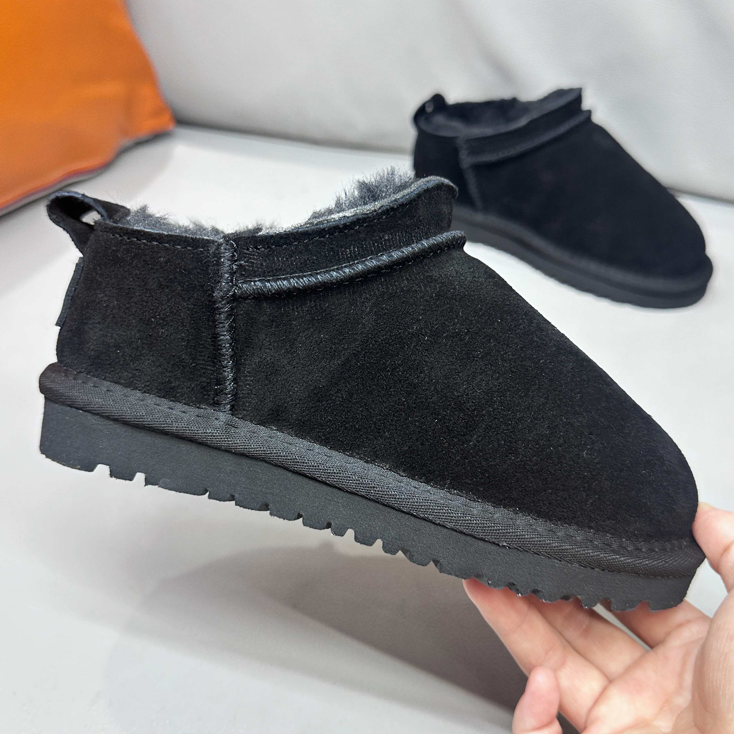 图片[8]-UGG田小娟同款超迷你亲子雪地靴26-40 冬季加绒一脚蹬懒人鞋，经典UGG明星款式❤️ 羊毛一體系列，質感滿滿💯EVA官網同款耐磨防滑大底，腳感超贊👍🏻-选品中心