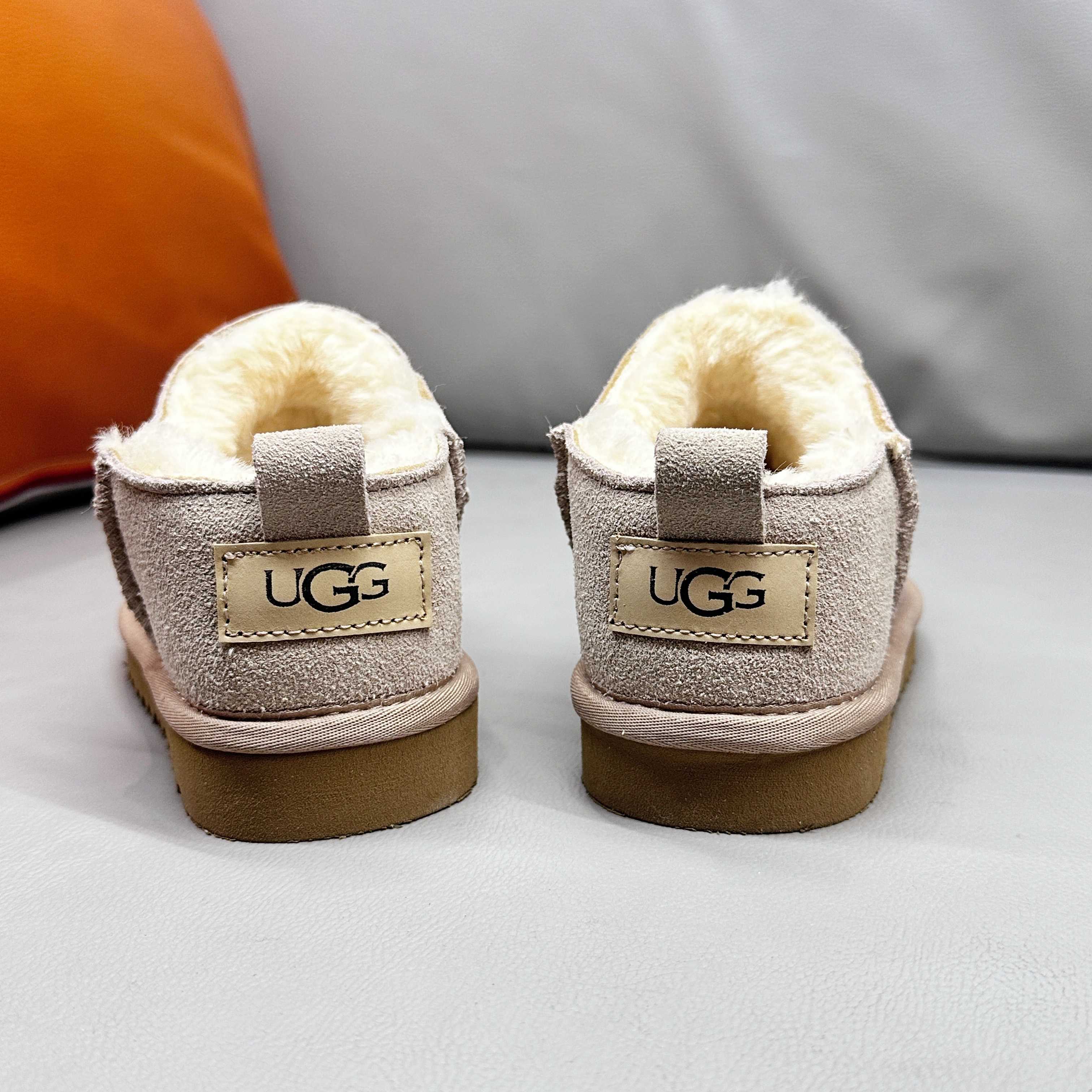 图片[3]-UGG田小娟同款超迷你亲子雪地靴26-40 冬季加绒一脚蹬懒人鞋，经典UGG明星款式❤️ 羊毛一體系列，質感滿滿💯EVA官網同款耐磨防滑大底，腳感超贊👍🏻-选品中心