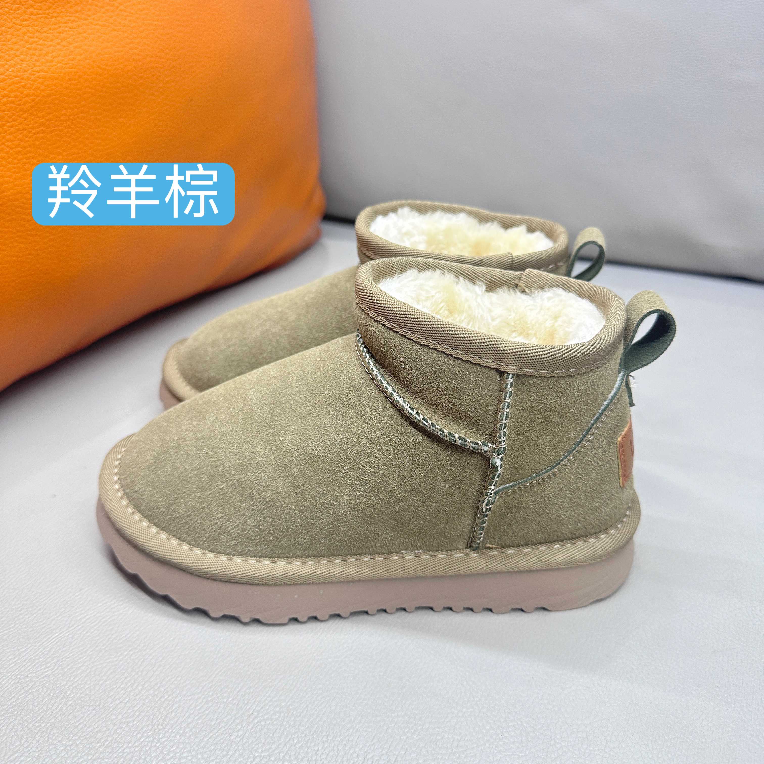 图片[4]-🚦正确版UGG周冬雨同款亲子雪地靴•尺码表🔻 尺码：26-39 量好脚长才是选码关键✔️ 🚨不同品牌，不同系列的鞋子，鞋码会存在差异，一定要量好宝宝脚长，脚长对照尺码表【参考适合脚长选码数 🚨孩子3个月脚长就会有变化，多花一分钟选码，节省换码一周的时间👊-选品中心