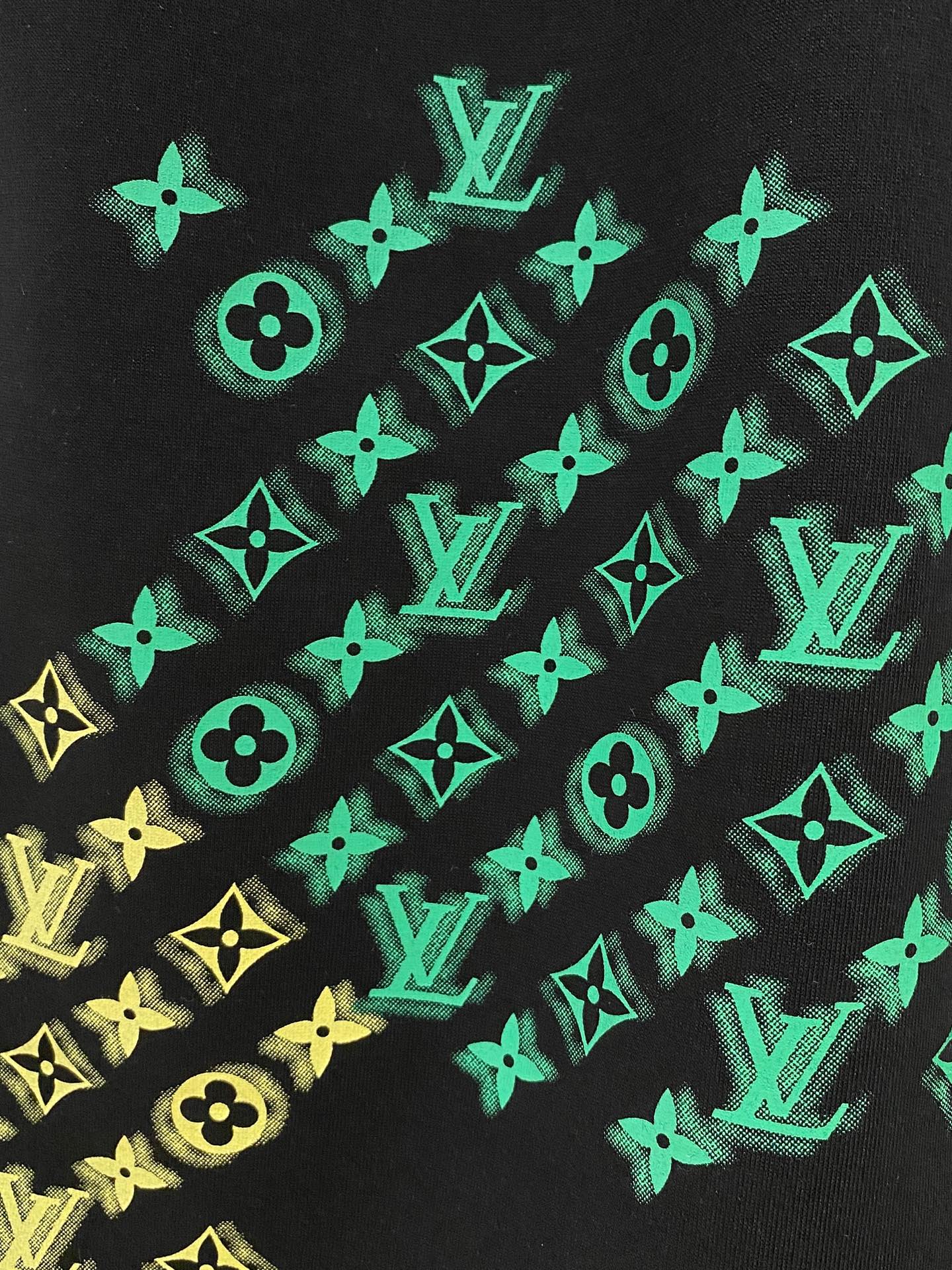 LV 2026春夏新款男士休闲短裤 五分裤 高端货简洁时尚大方定制原版进口面料简洁利落又清爽品质做工细节