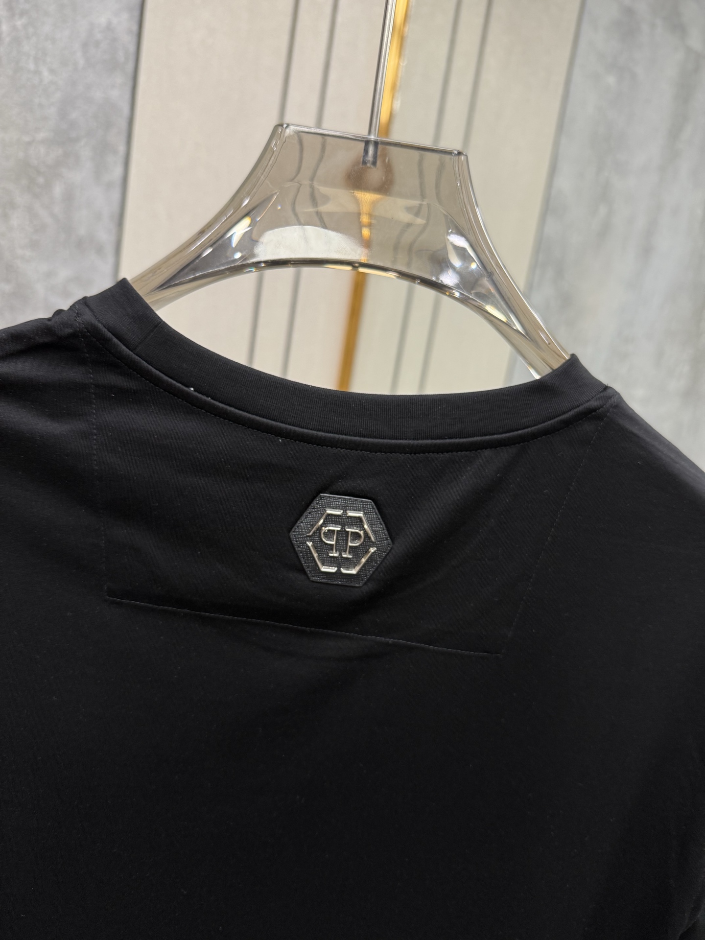 New P600 Philipp Plain Rogue Series T-shirt: European Risk Style Design, Silk-Cotton Fabric - 图片 5