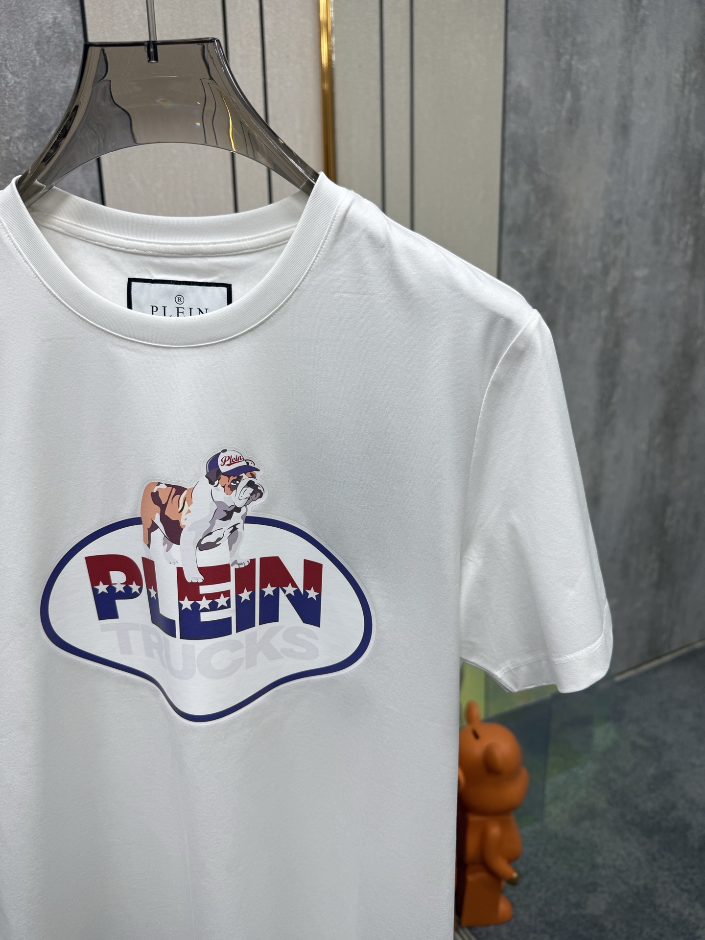 P600 Philipp Plain 2025 European-Risk Rogue Series Silk-Cotton T-shirt with Paint Print - 图片 3