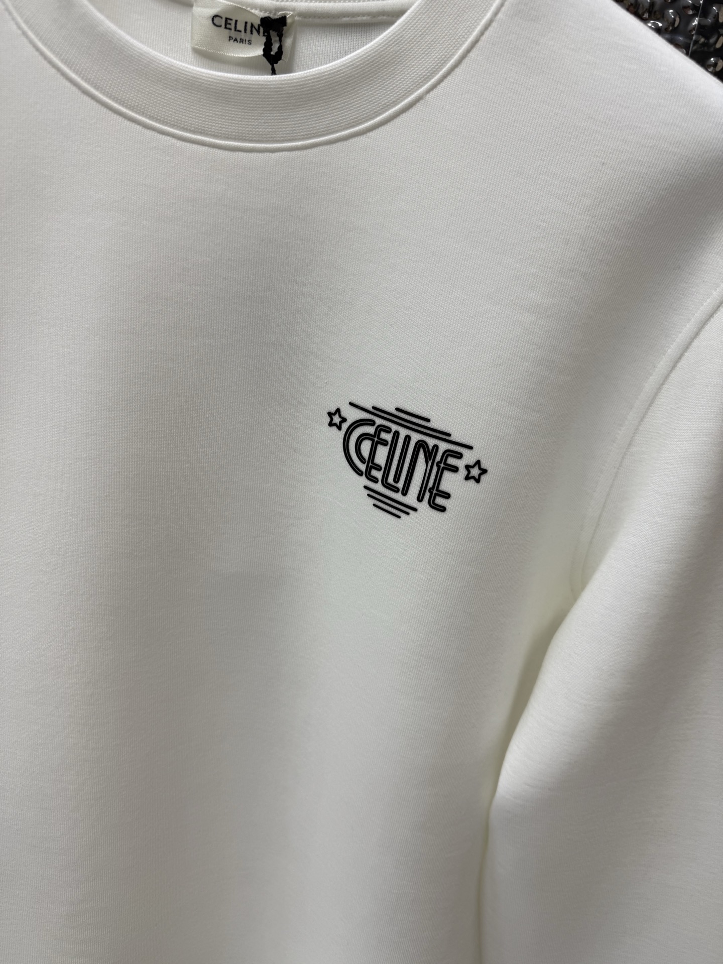 CELINE 2025早秋华夫太空层面料印花长袖套头卫衣；定制柜台同款华夫太空层面料工艺，胸前专属标志L