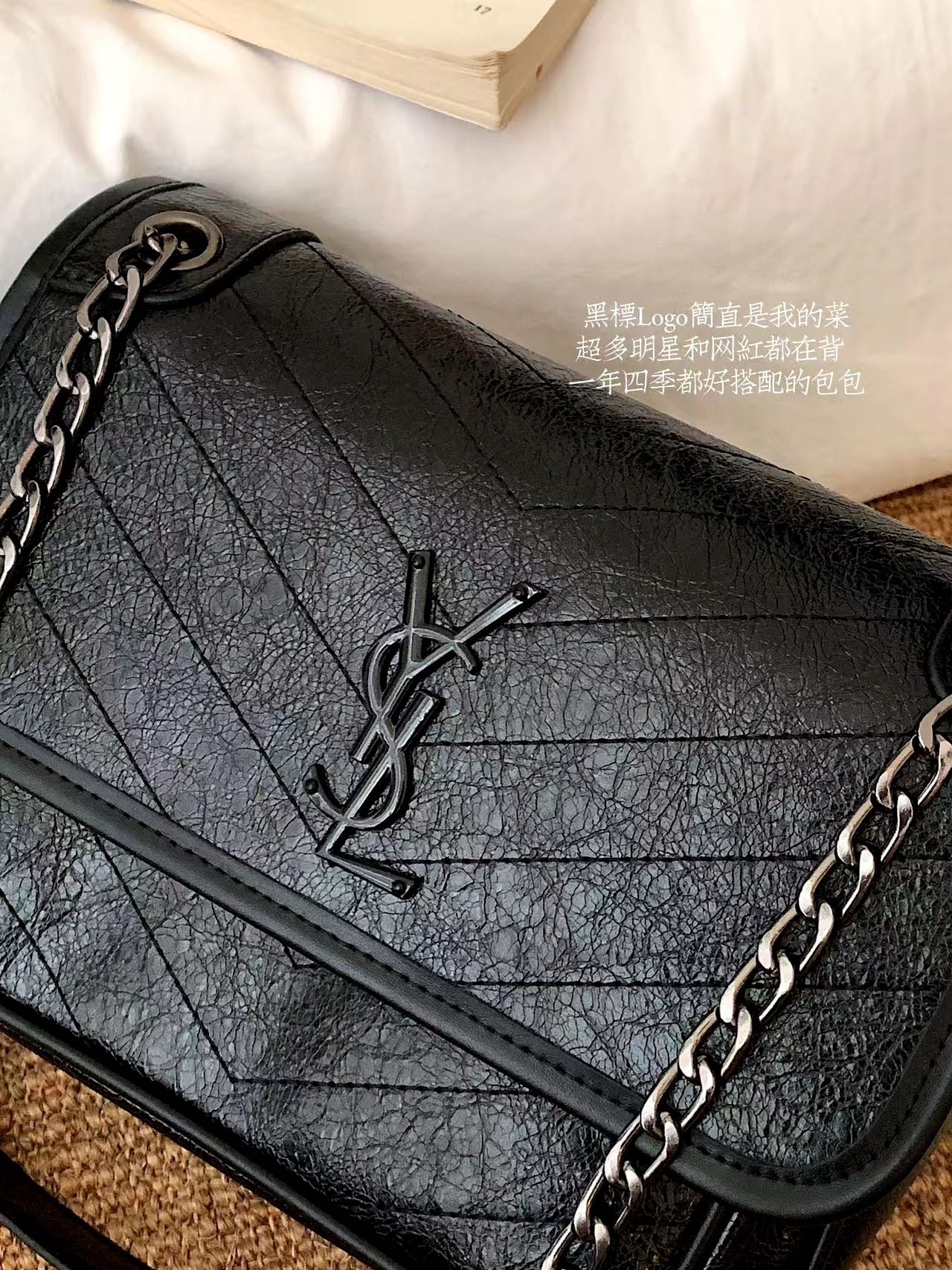 整个包包的五金质感非常好 9