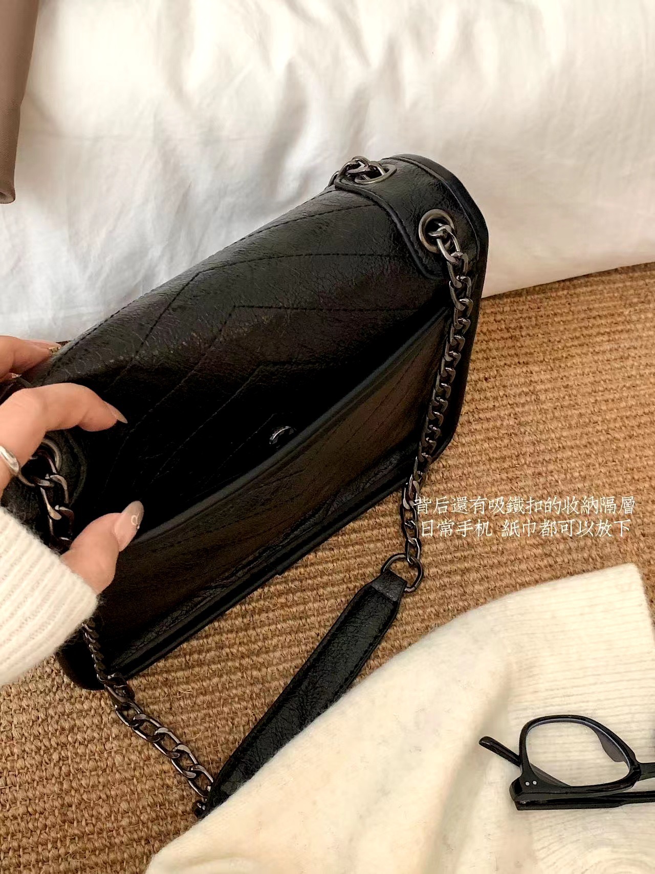 整个包包的五金质感非常好 5