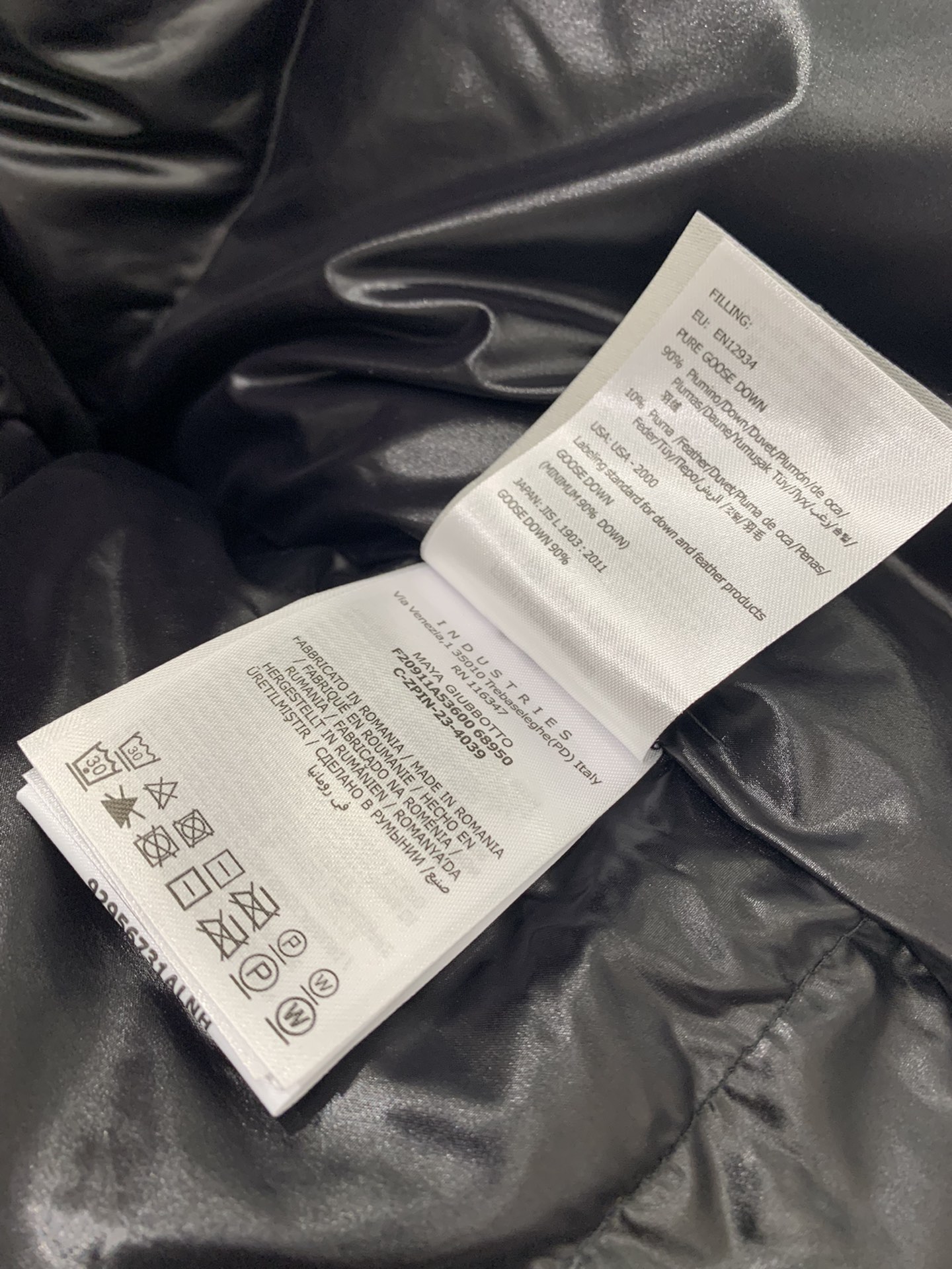 Moncler蒙口 Fragment藤浩聯名 Osten黒色羽绒背心男女兼用