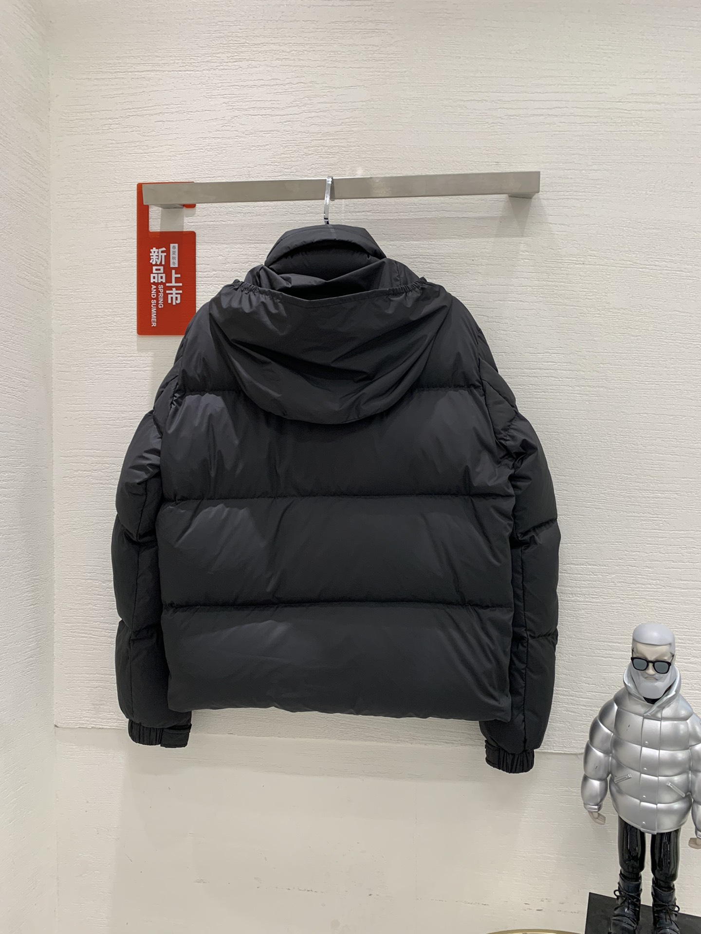 Moncler/蒙口男士秋冬新款besbre拉链立领羽绒服夹克码数1-2-3-4-5-6颜色黑色*棕色