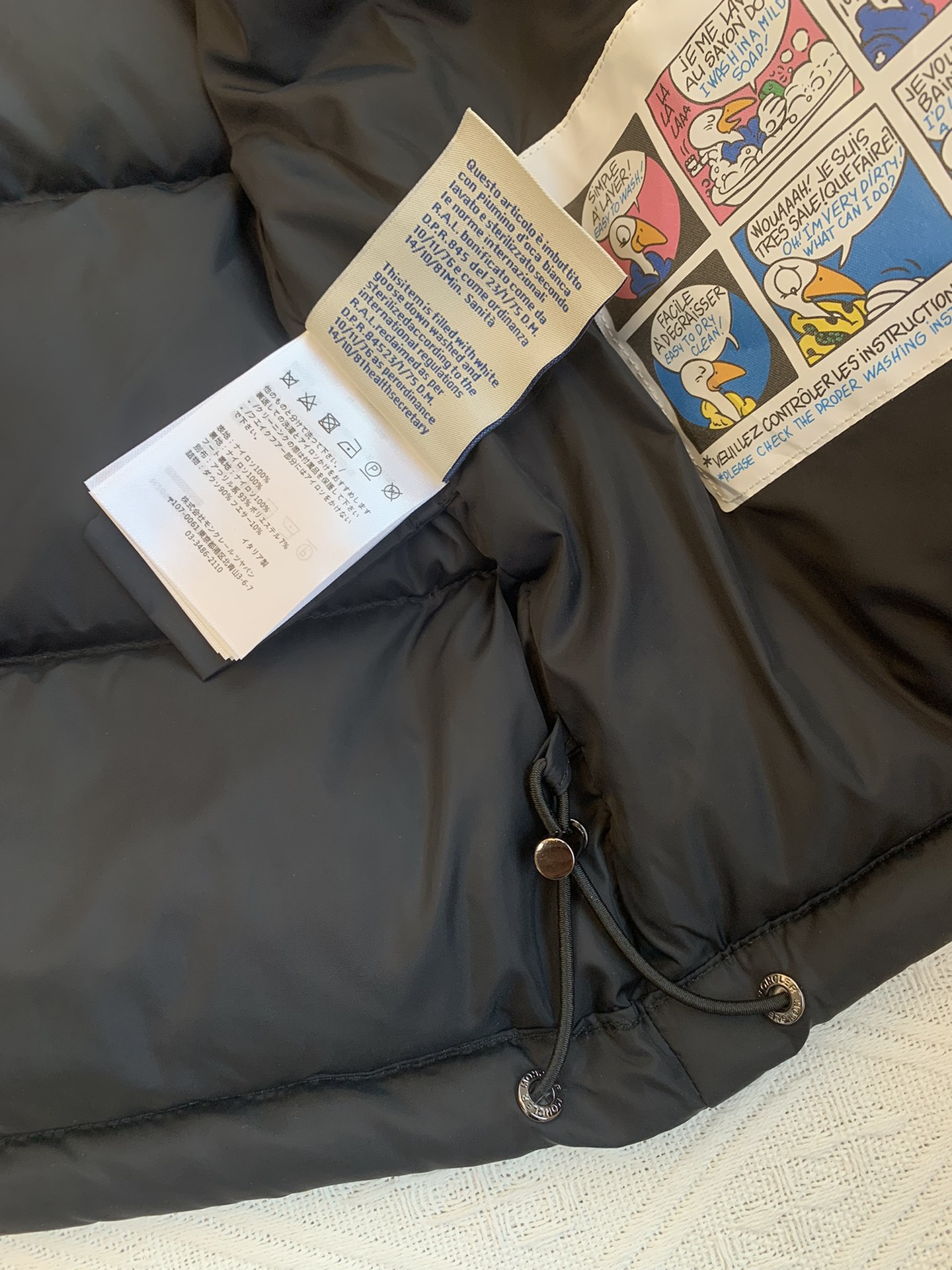 Moncler盟可睐 Mayaf短款男士毛领羽绒服夹克外套Mayaf短款羽绒夹克焕新诠释经典Moncle