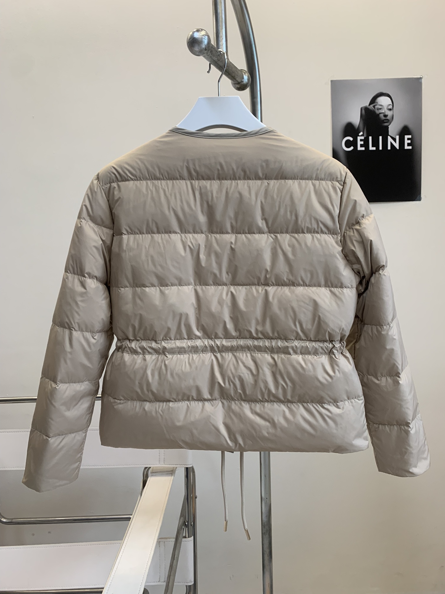 moncler2024新款女士小香风气质薄款圆领羽绒服款号ECHIONE尺码0123