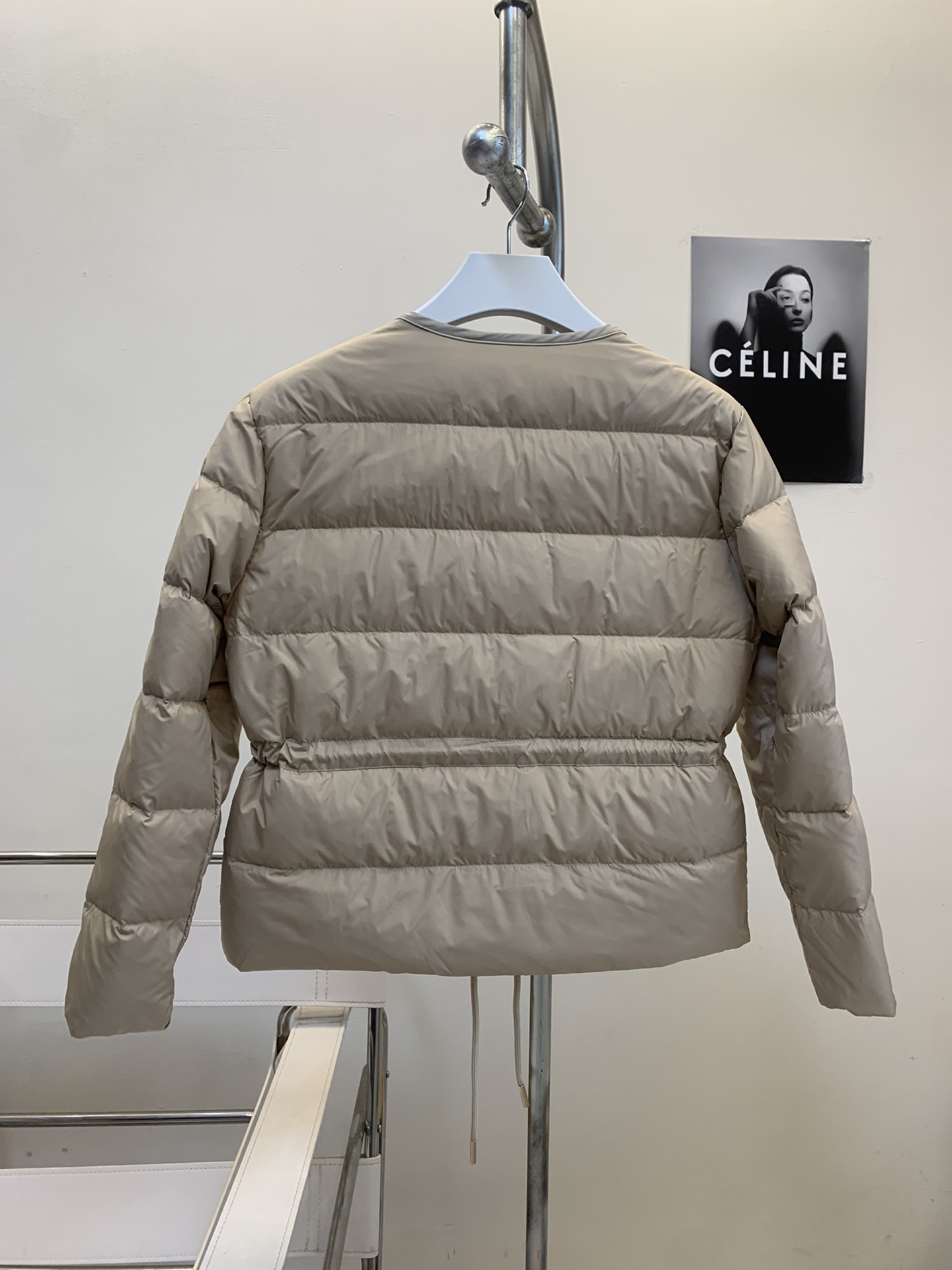 moncler2024新款女士小香风气质薄款圆领羽绒服款号ECHIONE尺码0123