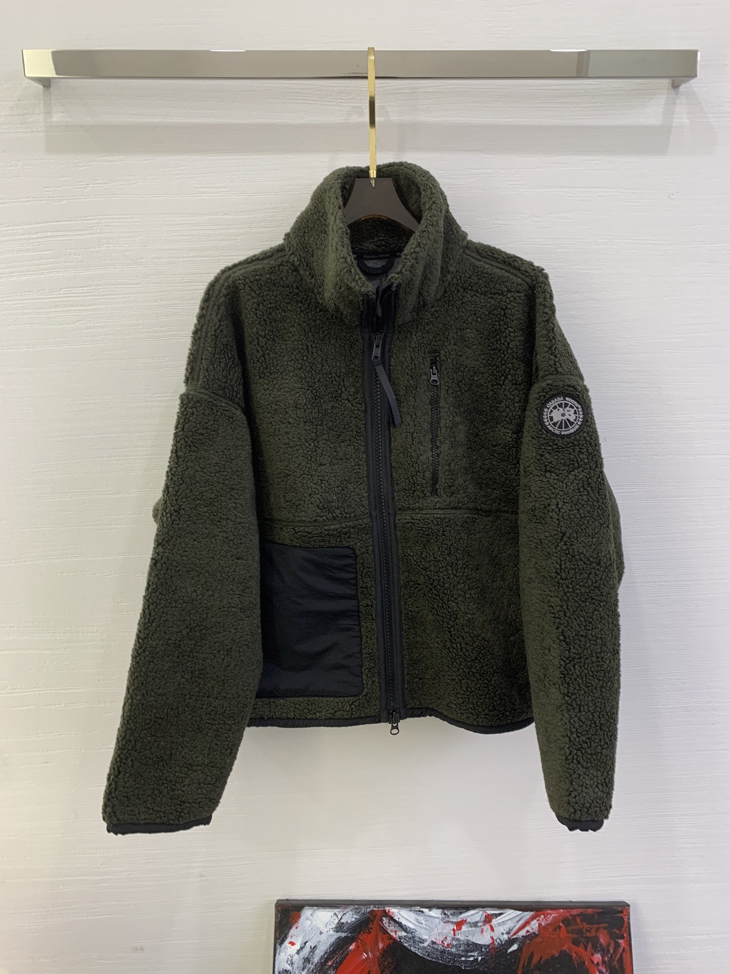 NO:309283,CANADA G*OSE Canadian Goose Simcoe Women's Wool Zipper Sweater Jacket Wool Fleece Jacket is made of Kind Wool Fleece, our new generation of wool fleece fabric that helps keep the earth from warming and dispels the cold for humans. It has a drop shoulder, a turtleneck and an adjustable waist hem with an internal drawstring The lamb suede fabric is made of Kind Wool Fleece for excellent comfort and varied functionality The shoulder design, adjustable hem drawstring has a drop shoulder, a turtleneck, and an adjustable drawstring on the inner side of the waist hem, Jackets & coats, sweaters, alexander wang19860909CANADA G*OSE加拿大鹅 Simcoe 女士羊毛拉链毛衣夹克 羊毛抓绒夹克采用Kind 长毛羊羔绒制成,这是我们的新一代羊毛抓绒面料,有助于让地球不再变暖,为人类驱散严寒.它具有落肩、高领和带内部拉绳的可调节腰部下摆 羊羔绒面料采用Kind长毛羊羔绒制成,提供优良的舒适性和多样功能性 落肩设计,可调节下摆拉绳具有落肩、高领,腰部下摆内侧带有可调节抽绳,,jackets & coats,sweaters,alexander wang,Women's clothing