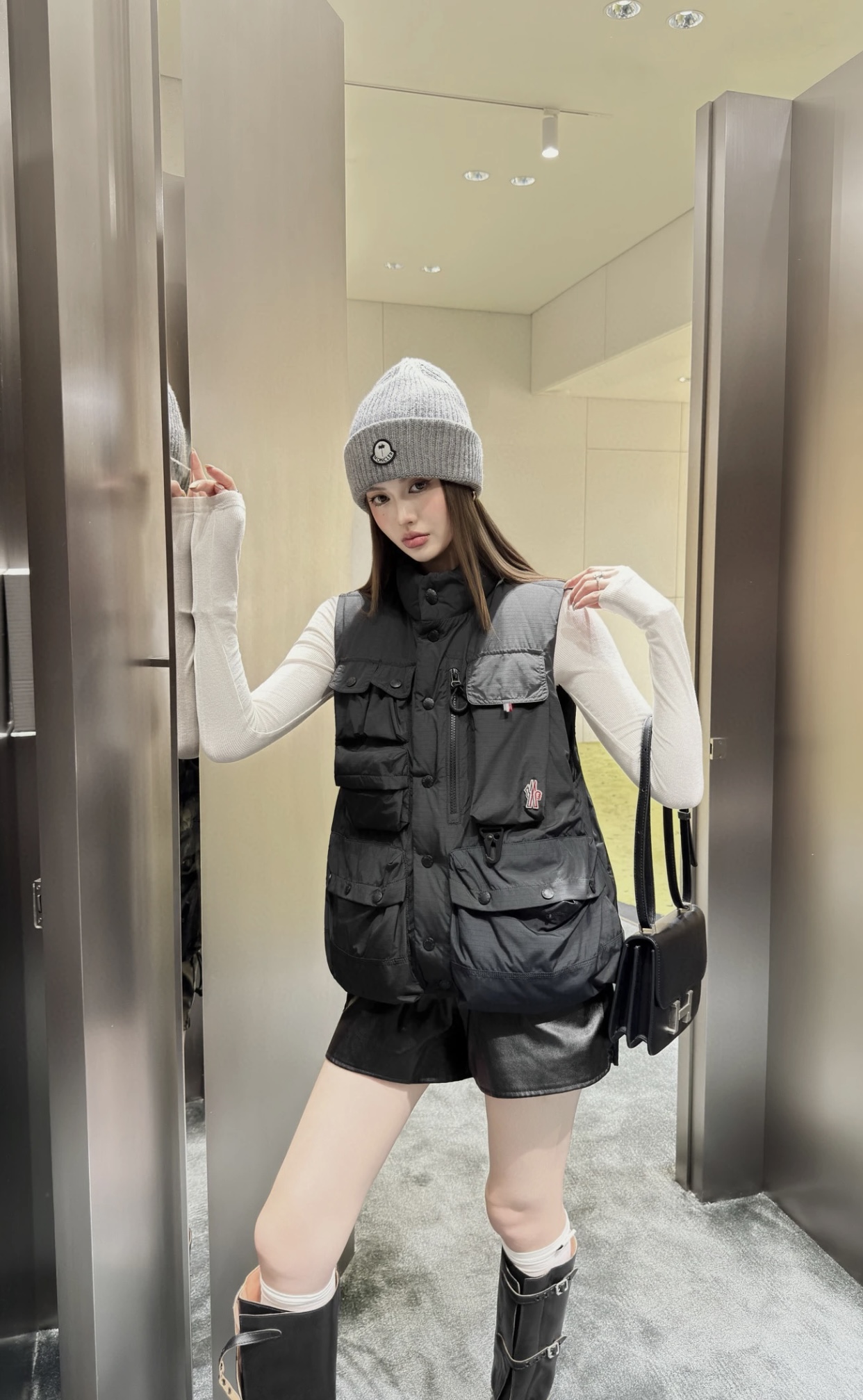 NO:563624,How to match it, how to look good. Highly recommend to keep money for yourself~,,alexander wang19860909怎么搭,怎么好看 强烈推荐自留款～,,alexander wang,Women's clothing