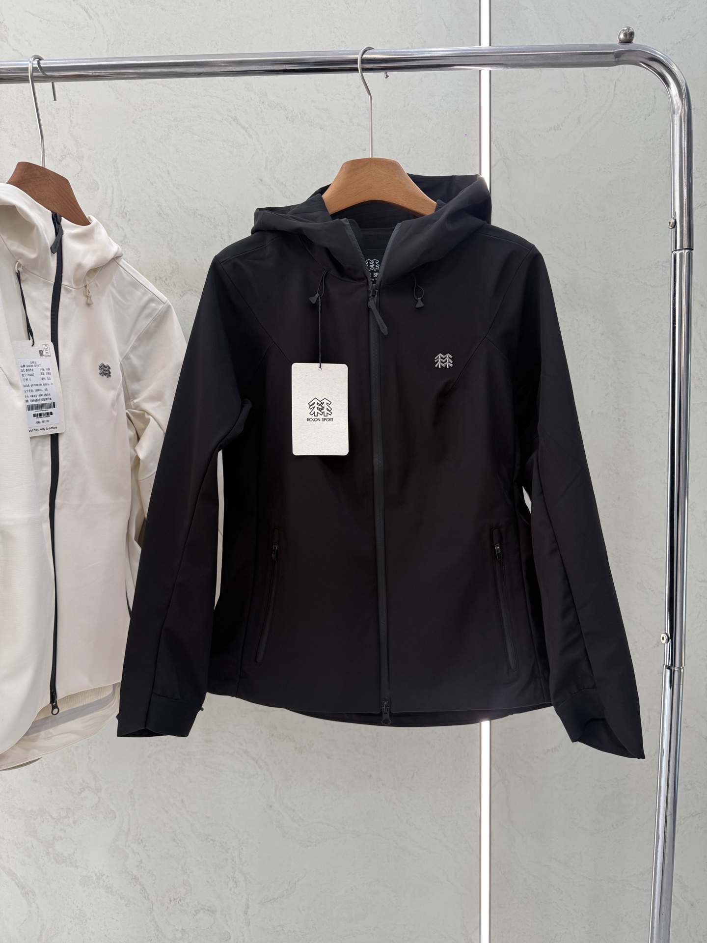 NO:738166,Women's model black~,,19860909女款黑色～,,,Women's clothing