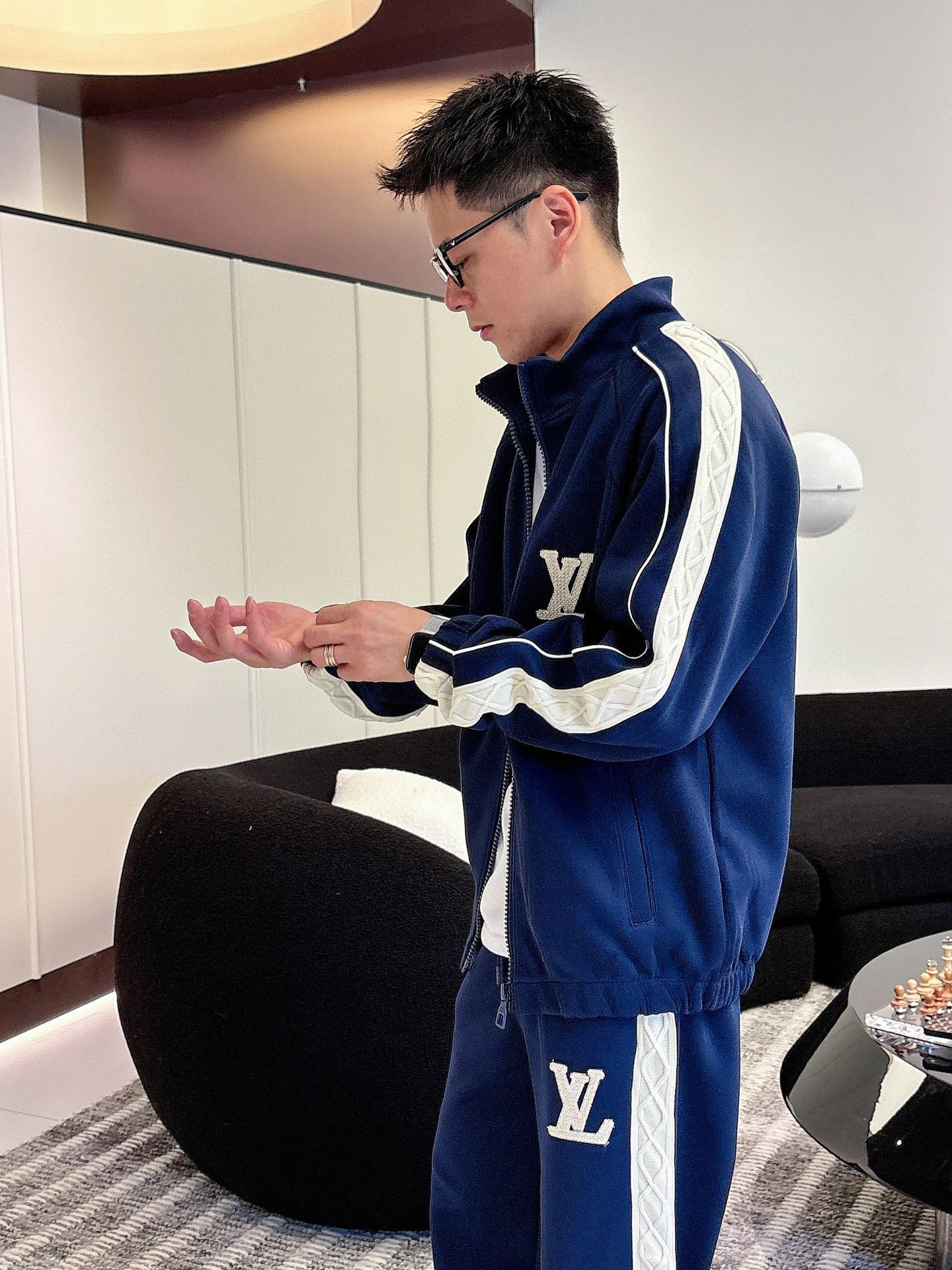 Louis Vuitton Men's Navy Blue Luxury Tracksuit with White Striped 5 i1757186487700 1263 0 13