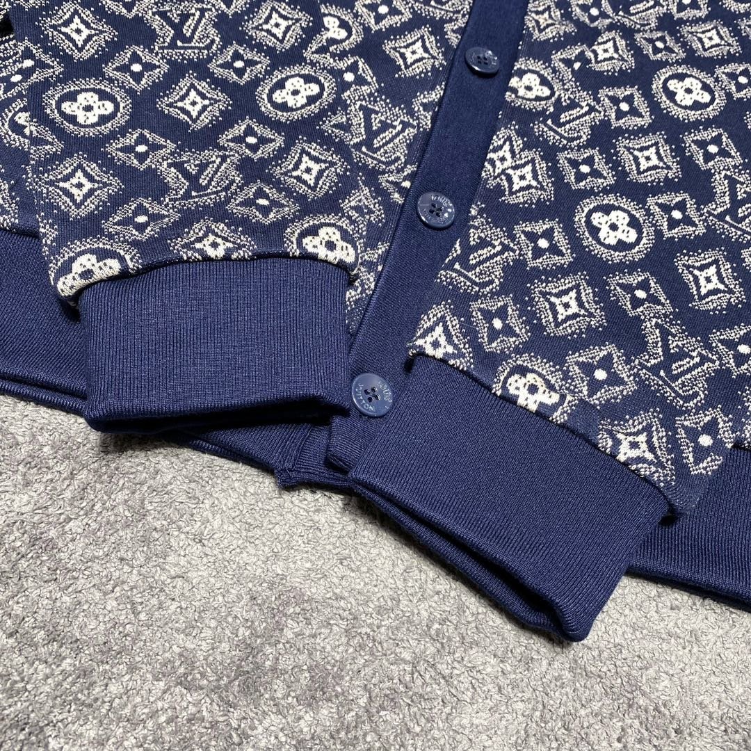LV2024ss春夏最新款休闲开衫外套高端品质版型面料都是专柜1:1定制面料是用的100%纯棉提花面料L