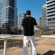 罗意威 2026春夏新款首发专柜最新款短袖圆领T恤 高端订制 设计前卫时尚!品牌logo重工艺设计 罗意威 2026春夏新款首发专柜最新款短袖圆领T恤 高端订制 设计前卫时尚!品牌logo重工艺设计