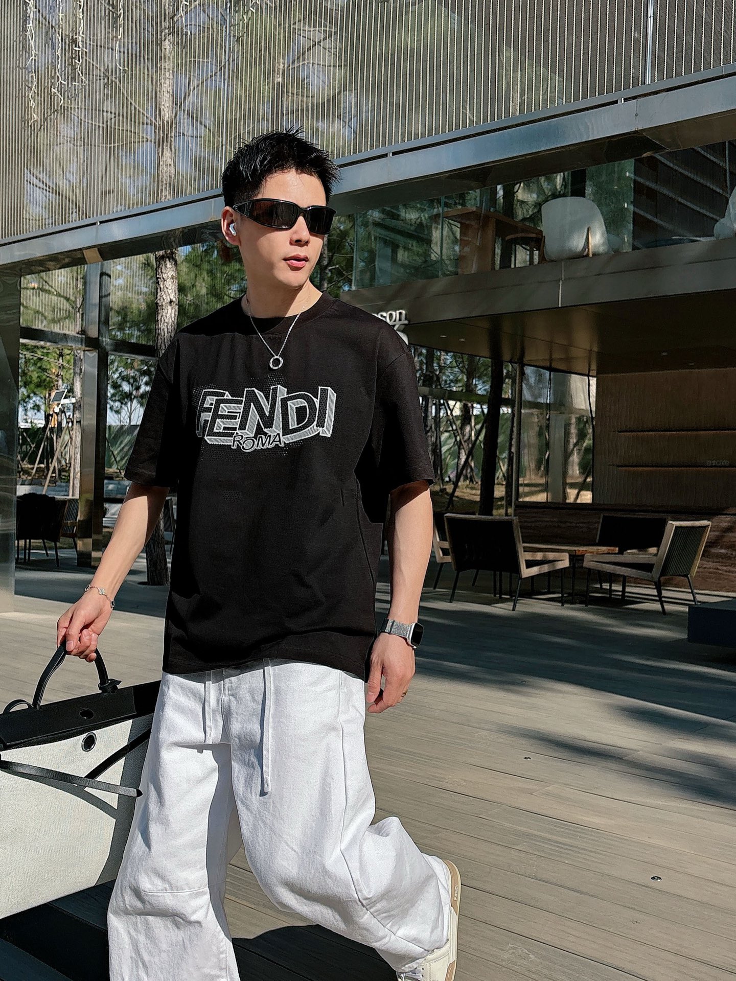 芬迪#FENDI   2026春夏新款首发专柜最新款短袖圆领T恤 高端订制 设计前卫时尚！品牌logo重