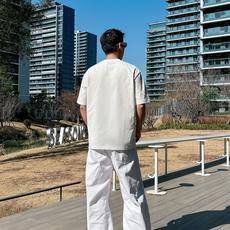 芬迪#FENDI 2026春夏新款首发专柜最新款短袖圆领T恤 高端订制 设计前卫时尚!品牌logo重 芬迪#FENDI 2026春夏新款首发专柜最新款短袖圆领T恤 高端订制 设计前卫时尚!品牌logo重