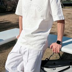 巴宝莉#BURBERRY 2026春夏新款首发专柜最新款短袖圆领T恤 高端订制 设计前卫时尚!品牌l 巴宝莉#BURBERRY 2026春夏新款首发专柜最新款短袖圆领T恤 高端订制 设计前卫时尚!品牌l