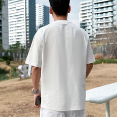 罗意威#LOEWE 2026春夏新款首发专柜最新款短袖圆领T恤 高端订制 设计前卫时尚!品牌logo 罗意威#LOEWE 2026春夏新款首发专柜最新款短袖圆领T恤 高端订制 设计前卫时尚!品牌logo
