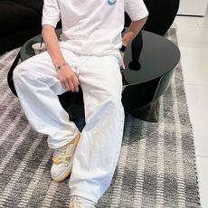 蒙口#MONCLER 2026春夏新款首发专柜最新款短袖圆领T恤 高端订制 设计前卫时尚!品牌log 蒙口#MONCLER 2026春夏新款首发专柜最新款短袖圆领T恤 高端订制 设计前卫时尚!品牌log