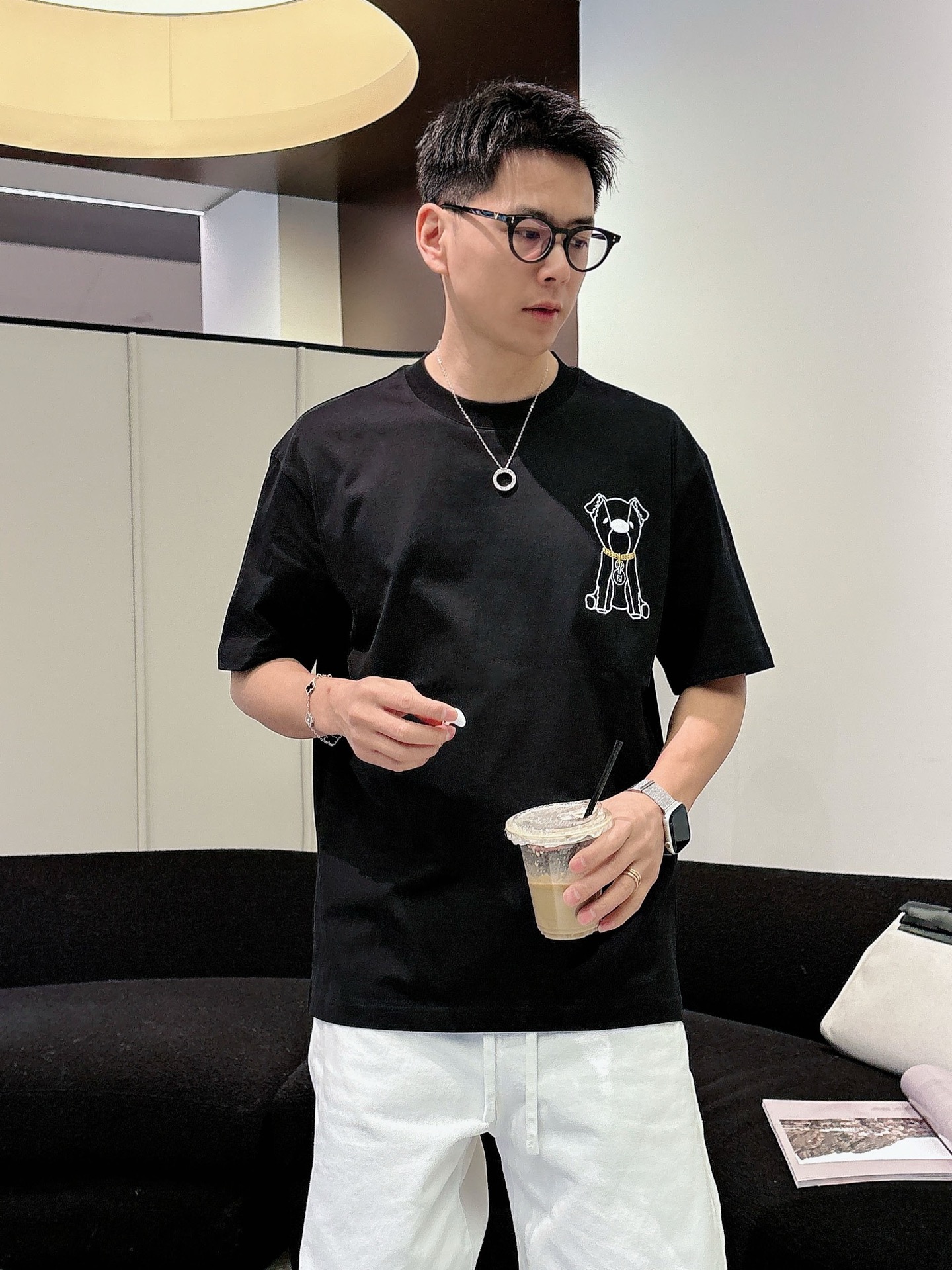芬迪#FENDI   2026春夏新款首发专柜最新款短袖圆领T恤 高端订制 设计前卫时尚！品牌logo重