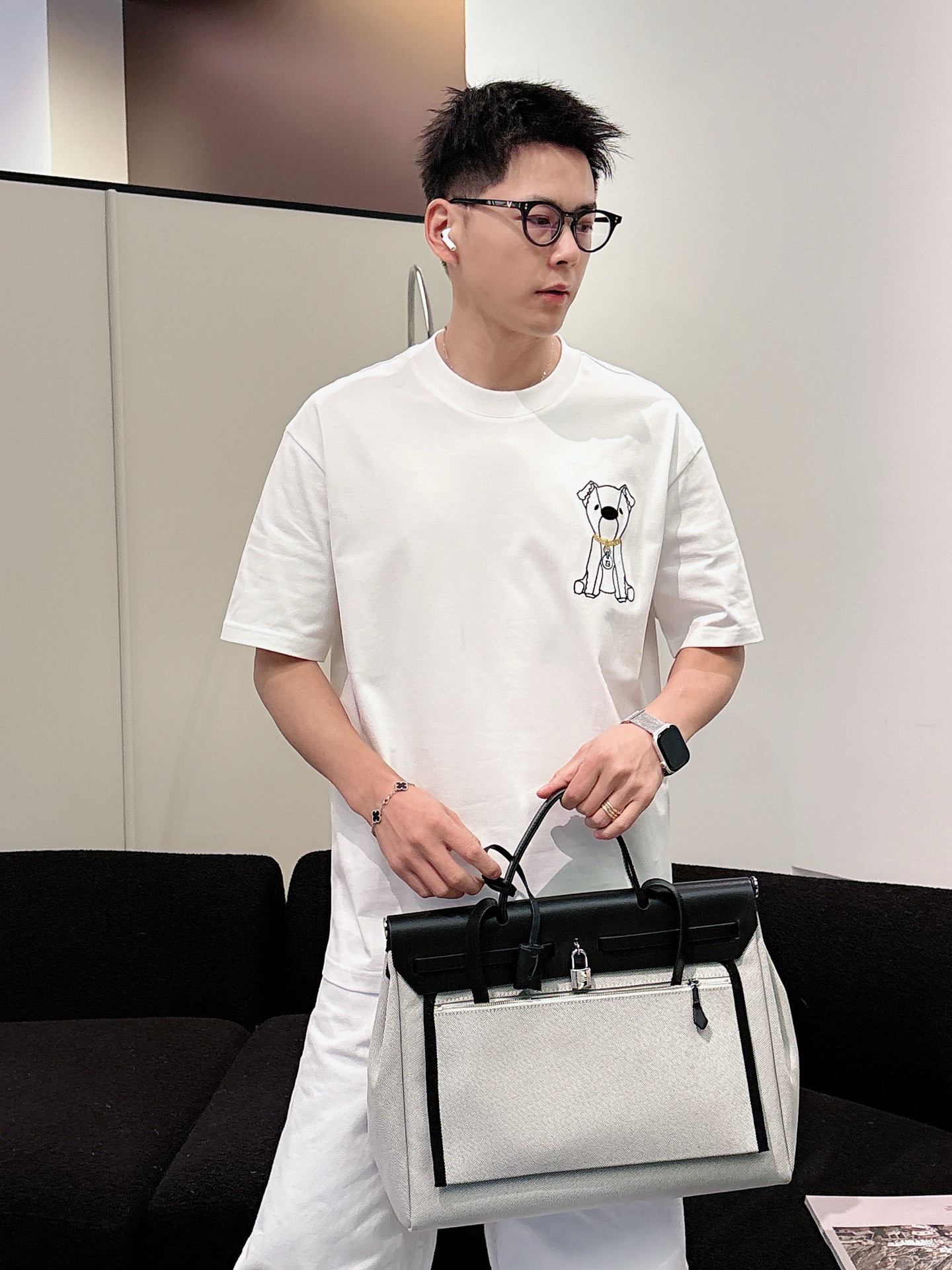 芬迪#FENDI   2026春夏新款首发专柜最新款短袖圆领T恤 高端订制 设计前卫时尚！品牌logo重
