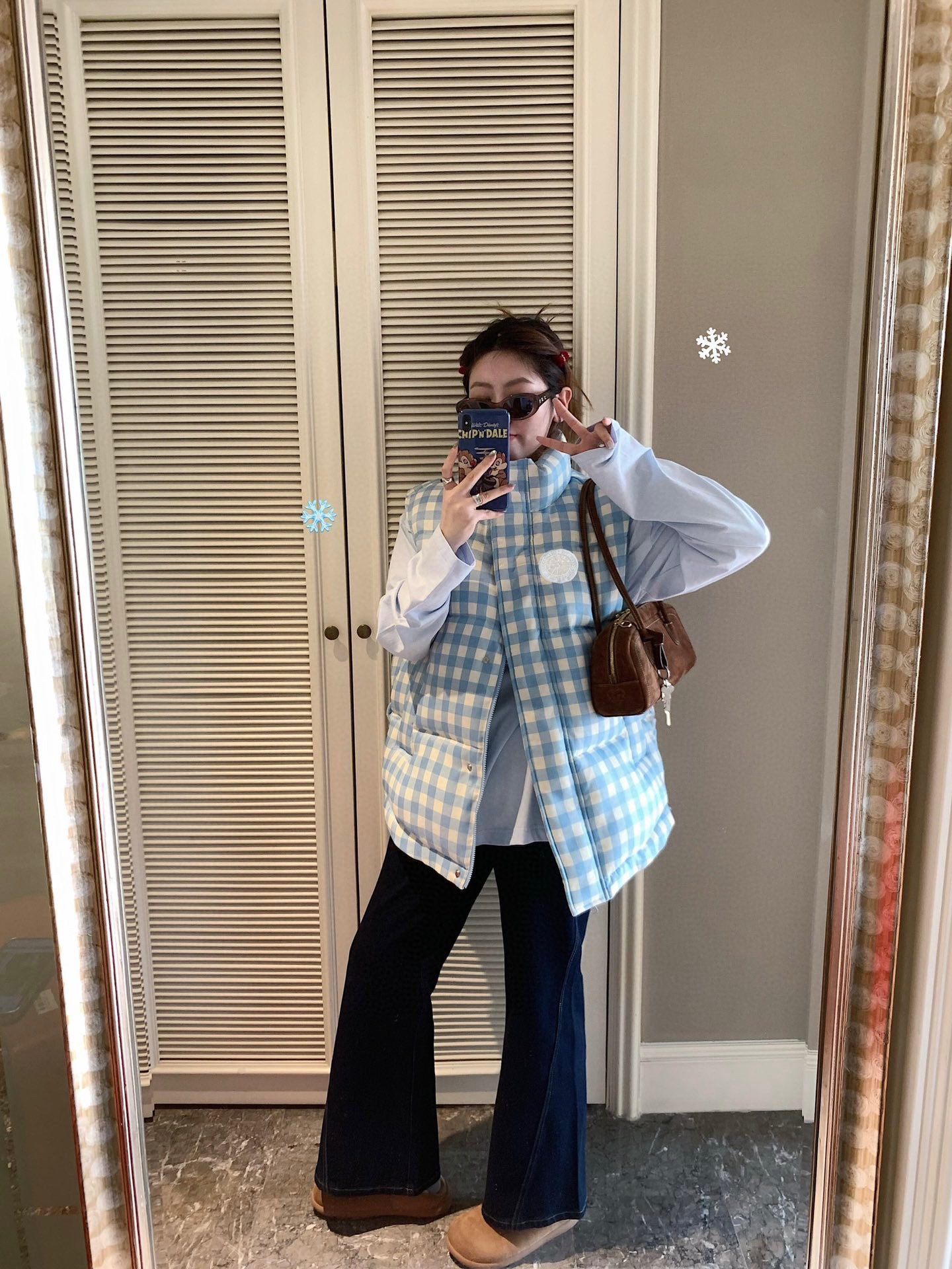 High-End Women’s Outfits with Dust-Proof Bags of Geese: Fresh White and Blue Styles - 图片 5