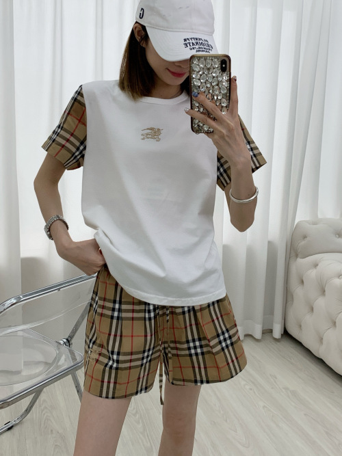 Burberry Women's Monogram Motif Cotton T-Shirt & Vintage Check Shorts Set 1 Burberry Women's Monogram Motif Cotton T-Shirt & Vintage Check Shorts Set