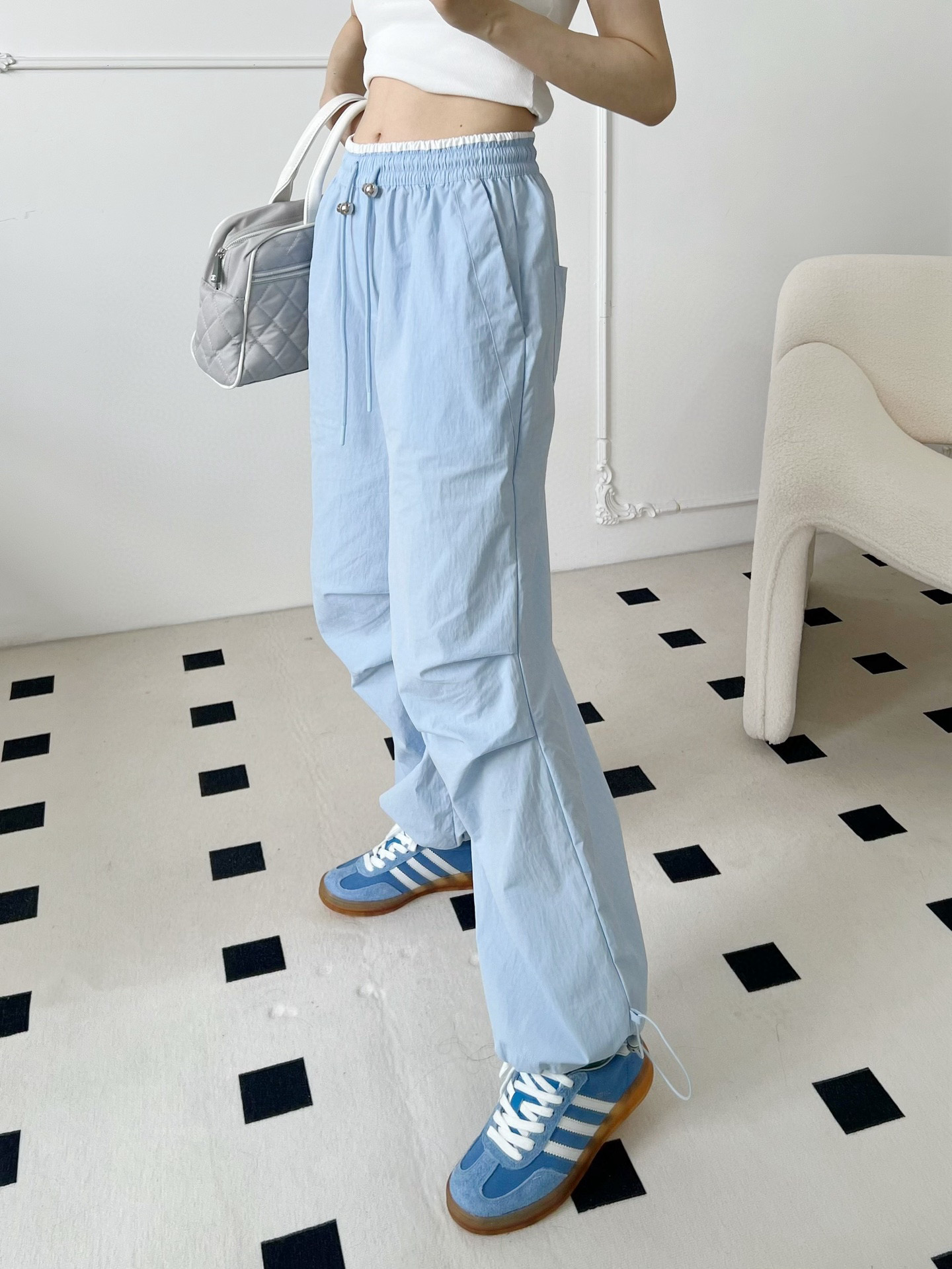 Chanel Wide Leg Trousers - Stylish, Comfortable, and Versatile Pants 3 i1747061848005 636 0 2