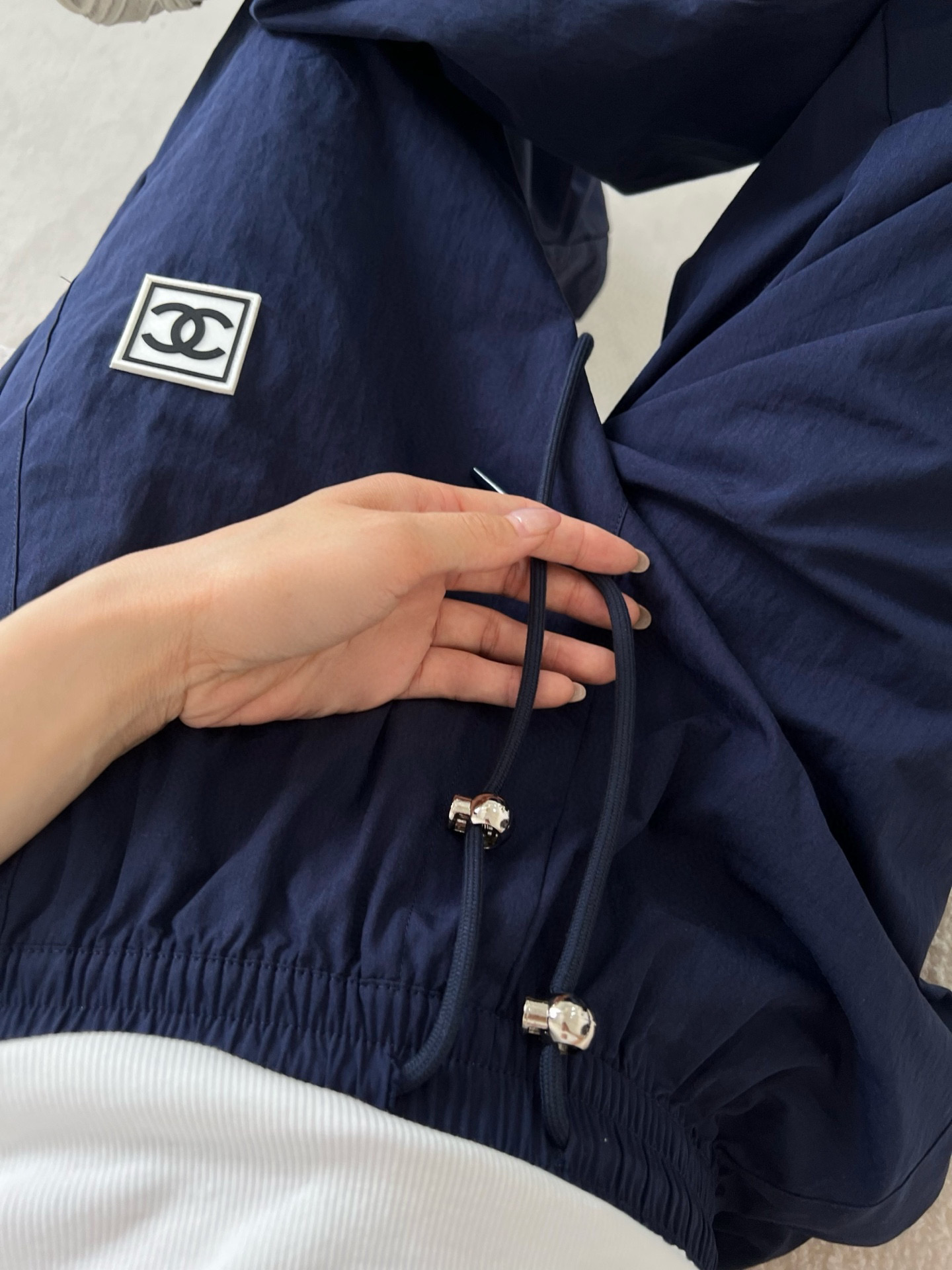 Chanel Wide-Legged Cargo Pants - Stylish, Comfortable, and Versatile Trousers 5 i1747062101521 6403 0 4