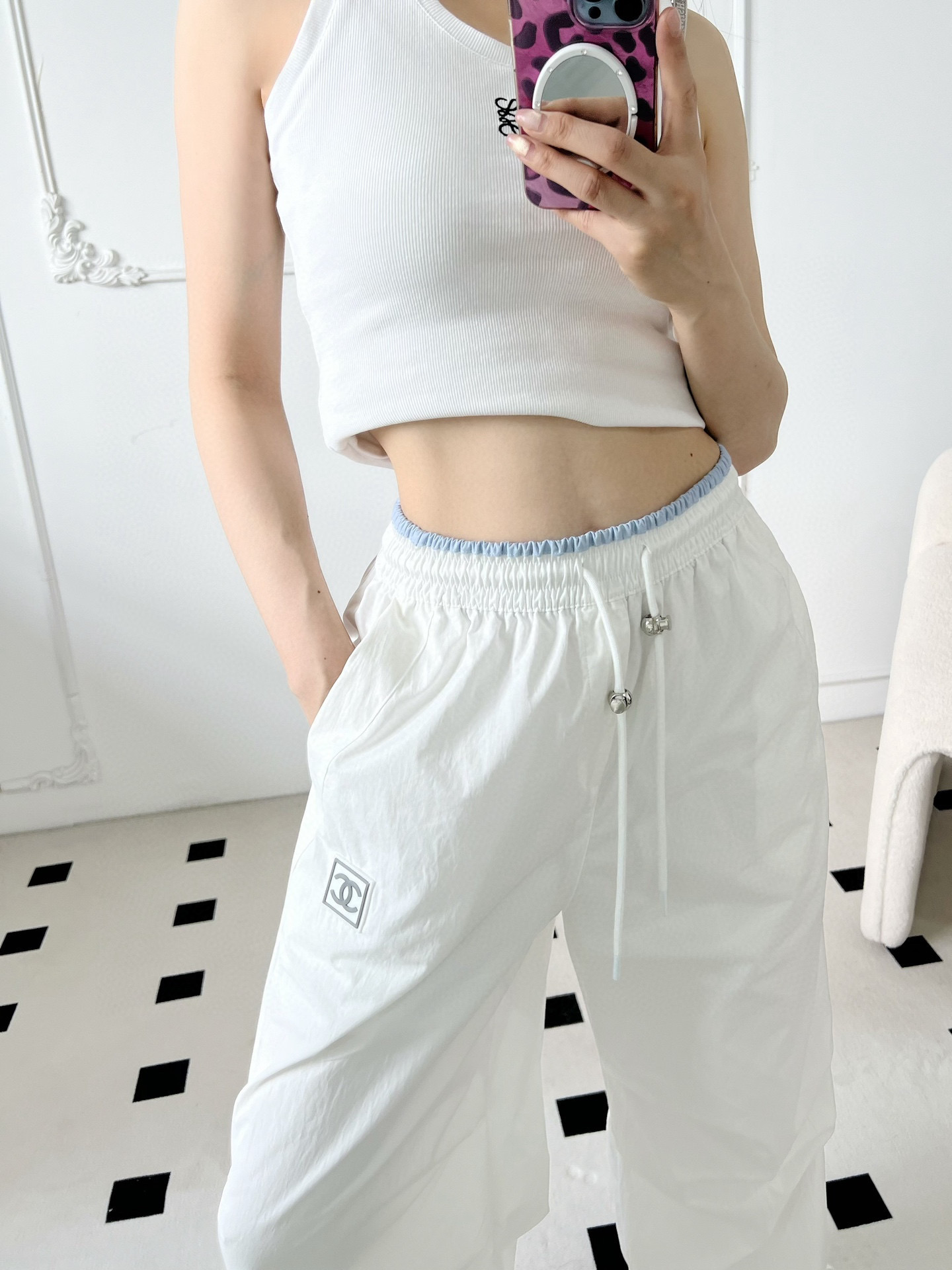 Chanel Wide-Leg Utility Pants | Fashionable, Lightweight & Comfortable 2 i1747062145242 1266 0 0