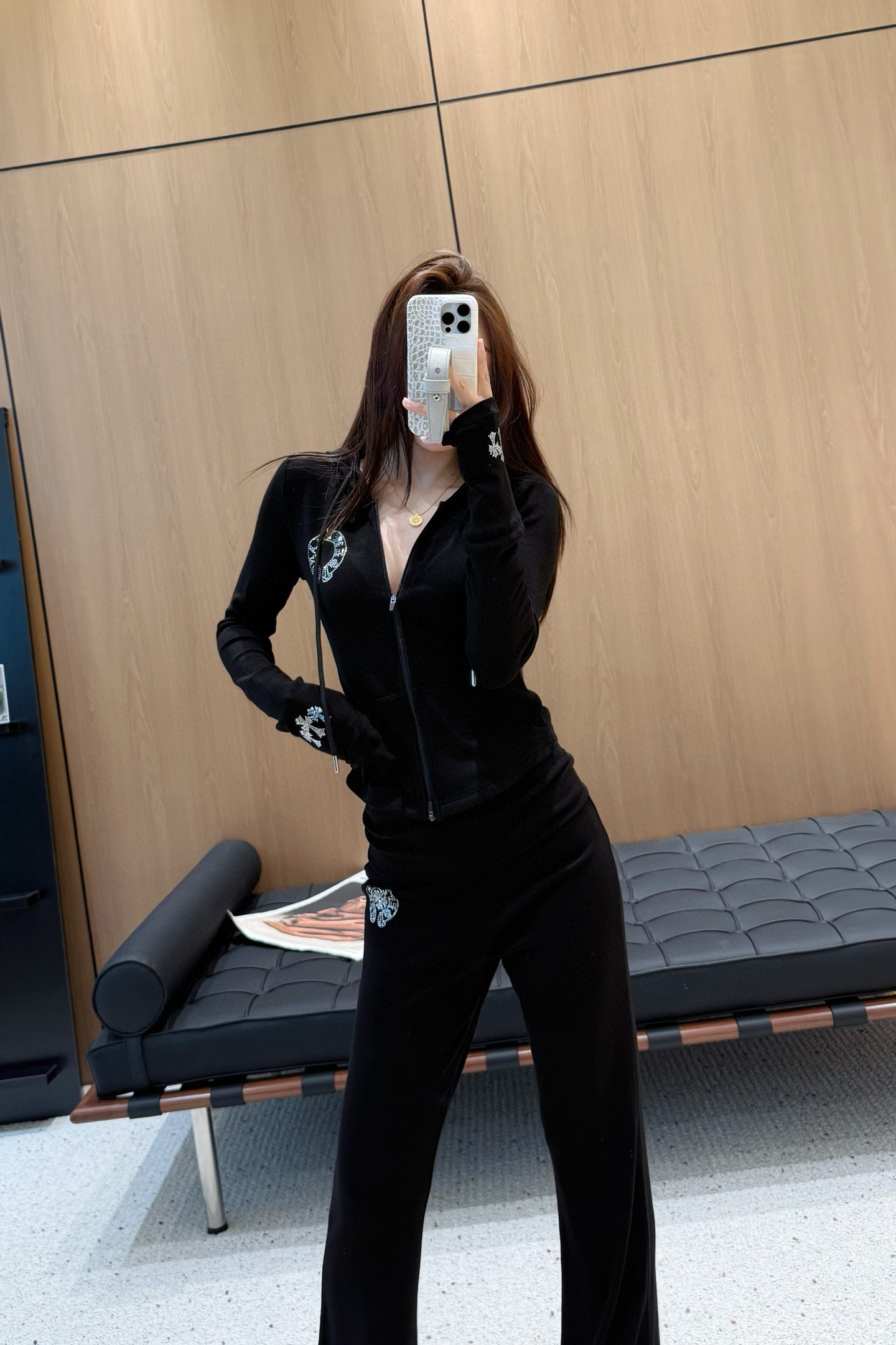 i1755612999406 4196 0 3