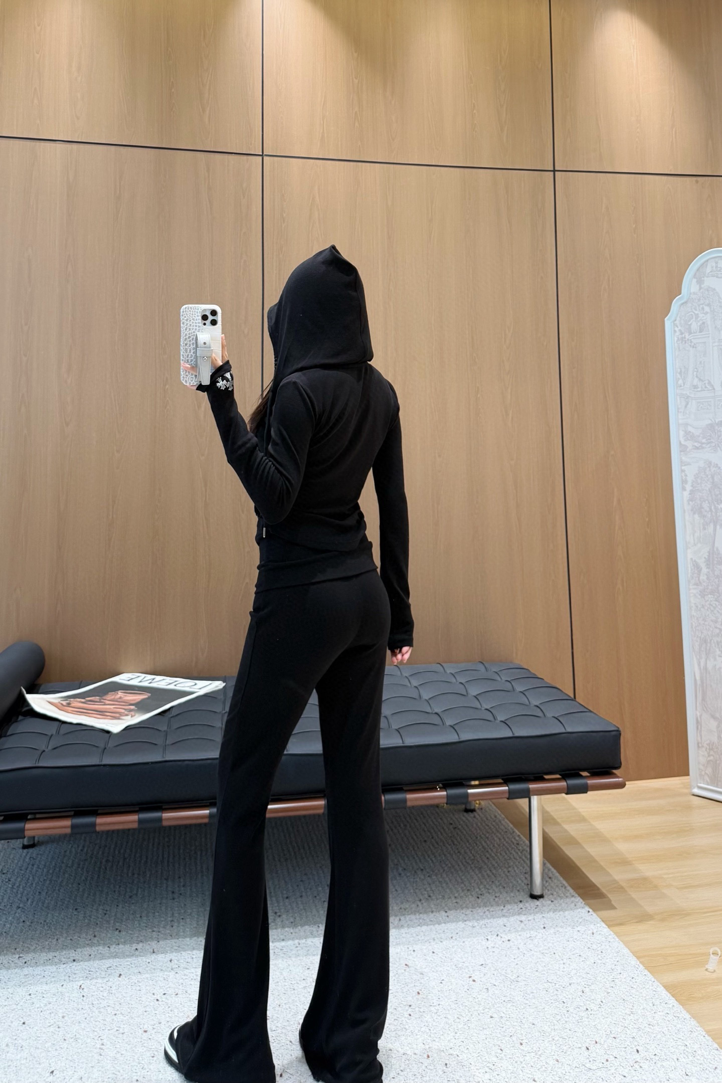 i1755612999790 1911 0 2