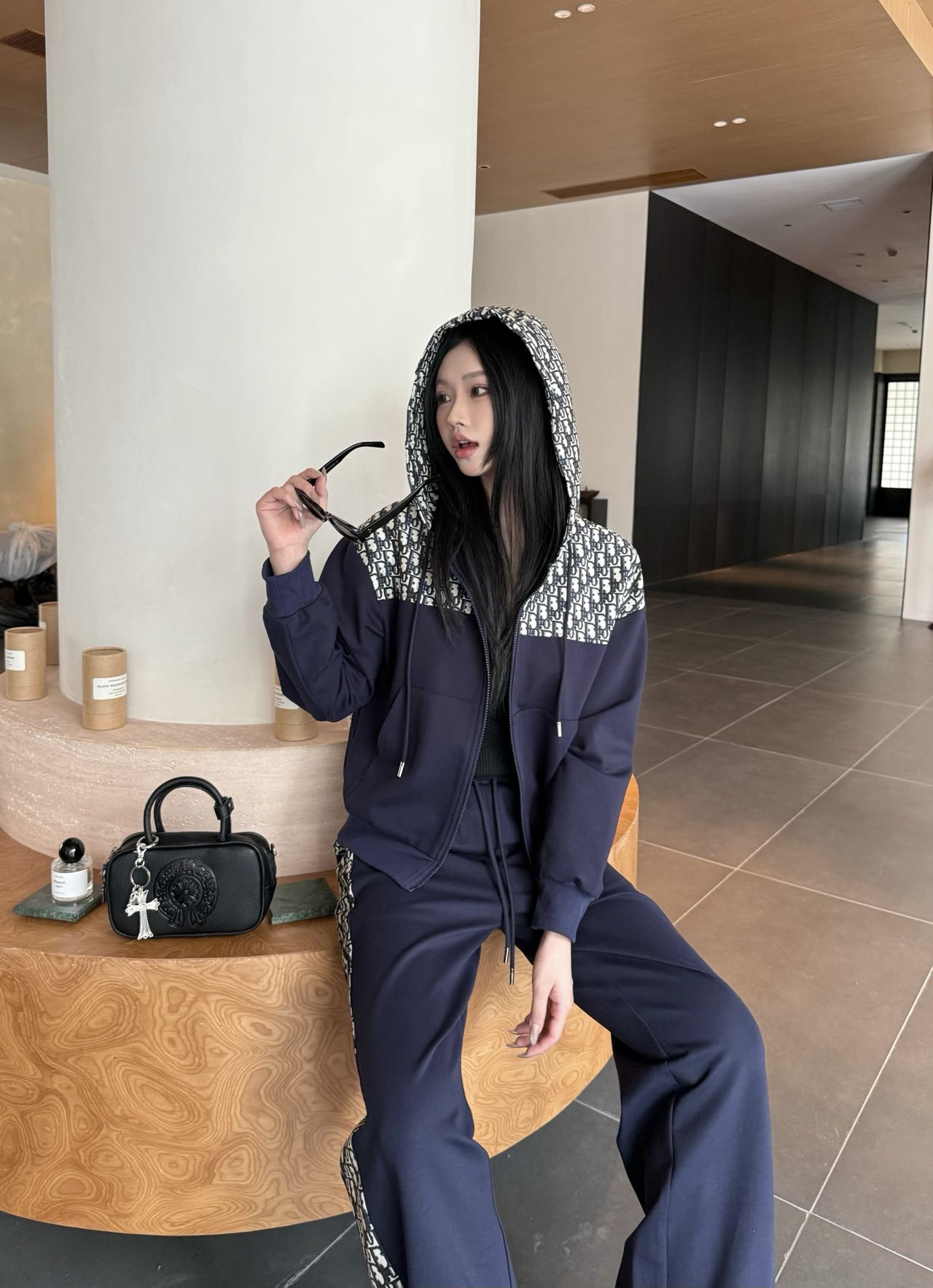Dior Logo Patchwork Hoodie Sweatshirt and Pants Set Loungewear 1 i1756560362290 4910 0 0